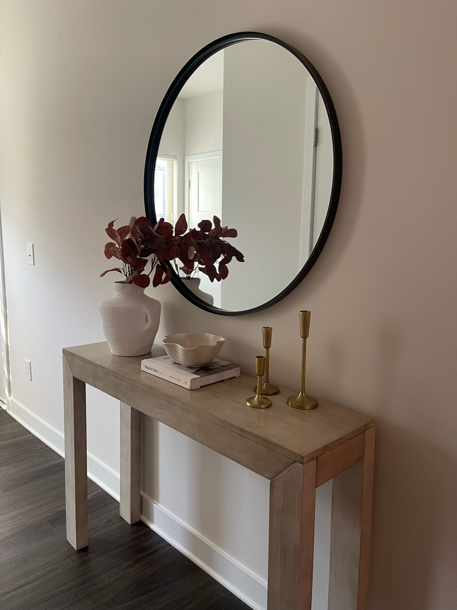 Entryway refresh! Fall decorations 2023 

#LTKhome #LTKstyletip