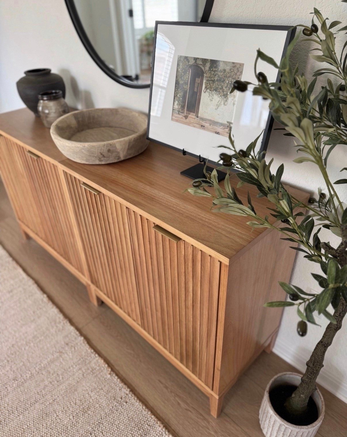 Entryway Console Cabinet 🏠🌿

I’ve had these cabinets for almost 2 years and the quality is great - they have a ton of storage too!

Console table, entryway table, nathan james furniture, olive tree, gallery frames 

#LTKHome #LTKSaleAlert #LTKSeasonal