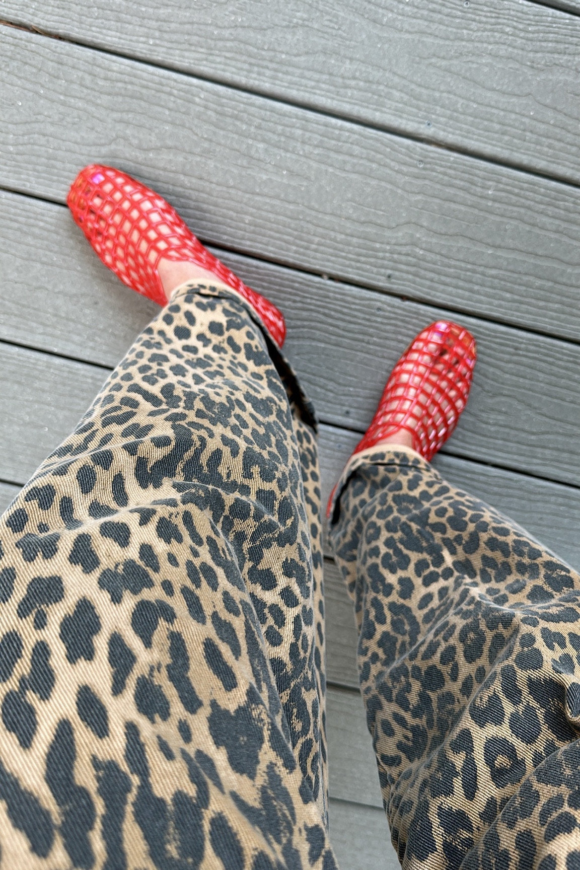 Red Jellies ❤️

#LTKShoeCrush #LTKSeasonal #LTKFindsUnder100