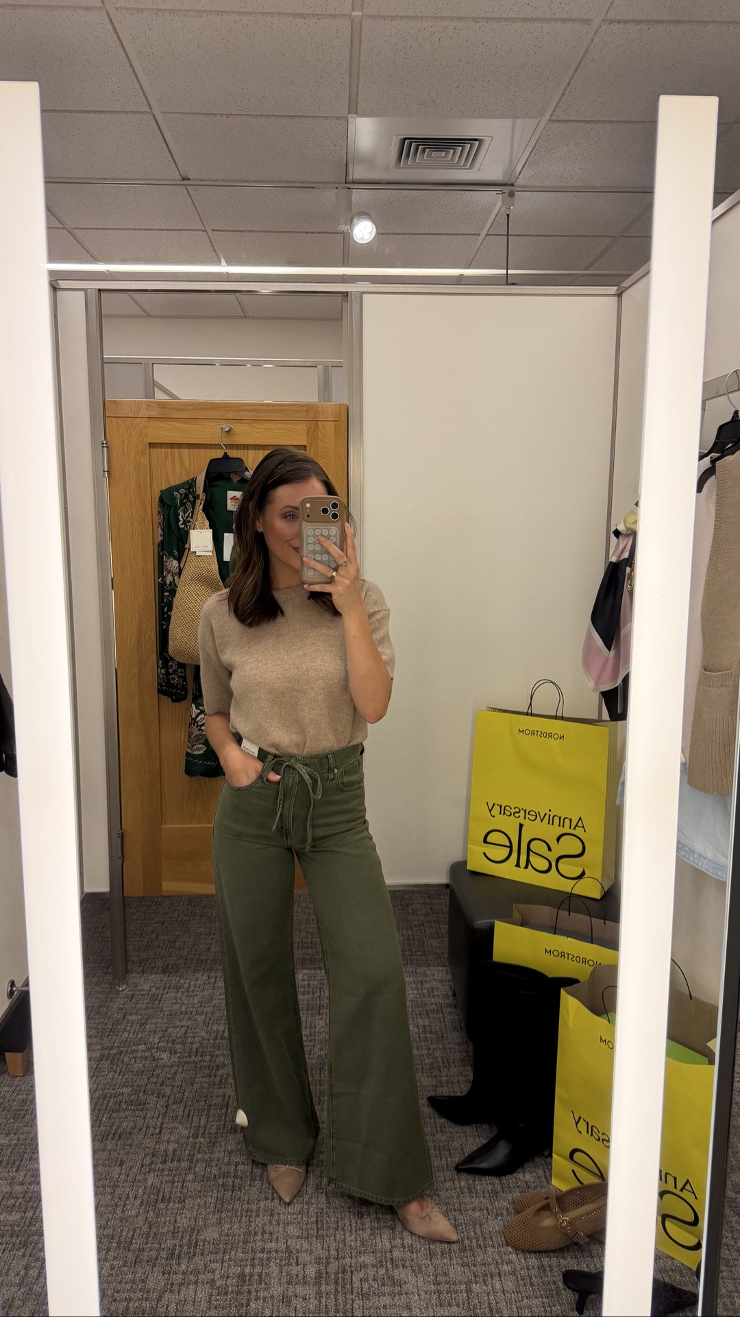 Work to weekend outfit from the Nordstrom anniversary sale / nsale. Wearing 25 denim and S top

#LTKSaleAlert