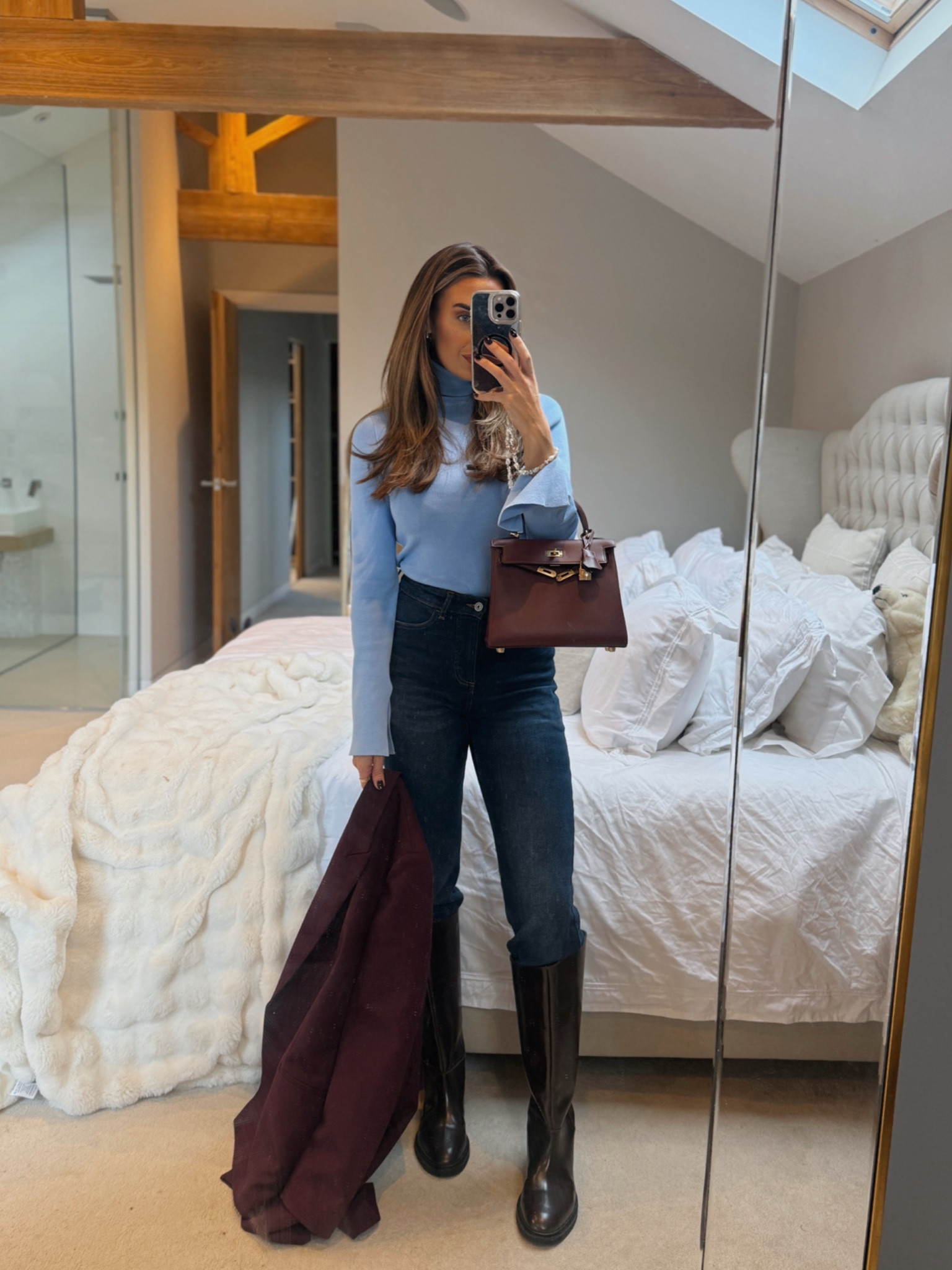 OOTD for a day in Manchester 🍷🧊 Loving the burgundy / blue tones together at the moment! 

#LTKbag #LTKautumn #LTKstyletip