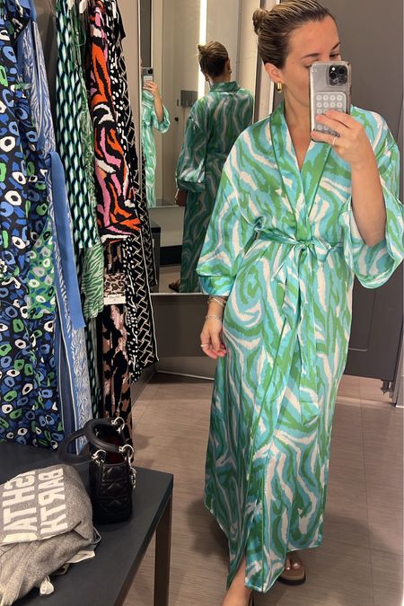 Chicest kimono robo from Target x DVF collaboration! Also love the other color it comes in. 

Perfect Mother’s Day gift, or birthday gift for your friend.

Target pjs, target pajamas, target robe, bump friendly, pregnancy pajamas 

#LTKbump #LTKfindsunder50 #LTKstyletip