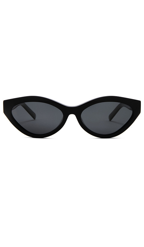 Banbe The Lila Sunglasses in Black. | Revolve Clothing (Global)