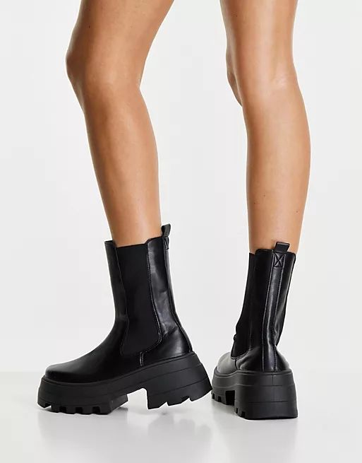 ASOS DESIGN Wide Fit Ada chunky chelsea boots in black | ASOS (Global)