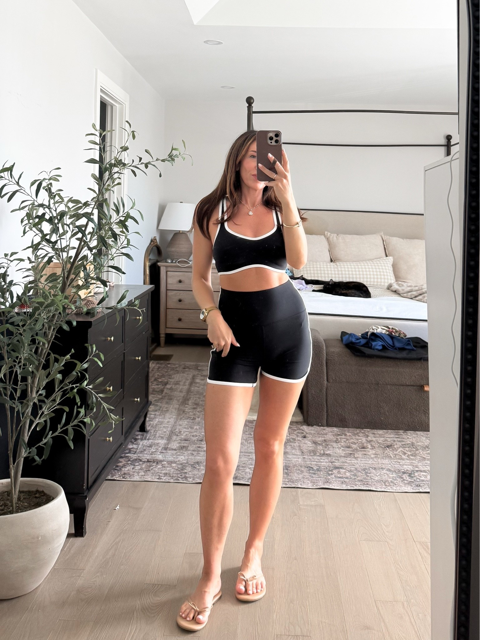 I can’t get over this workout set. Love this so much. @Target

#LTKootd #LTKSeasonal #LTKgrwm