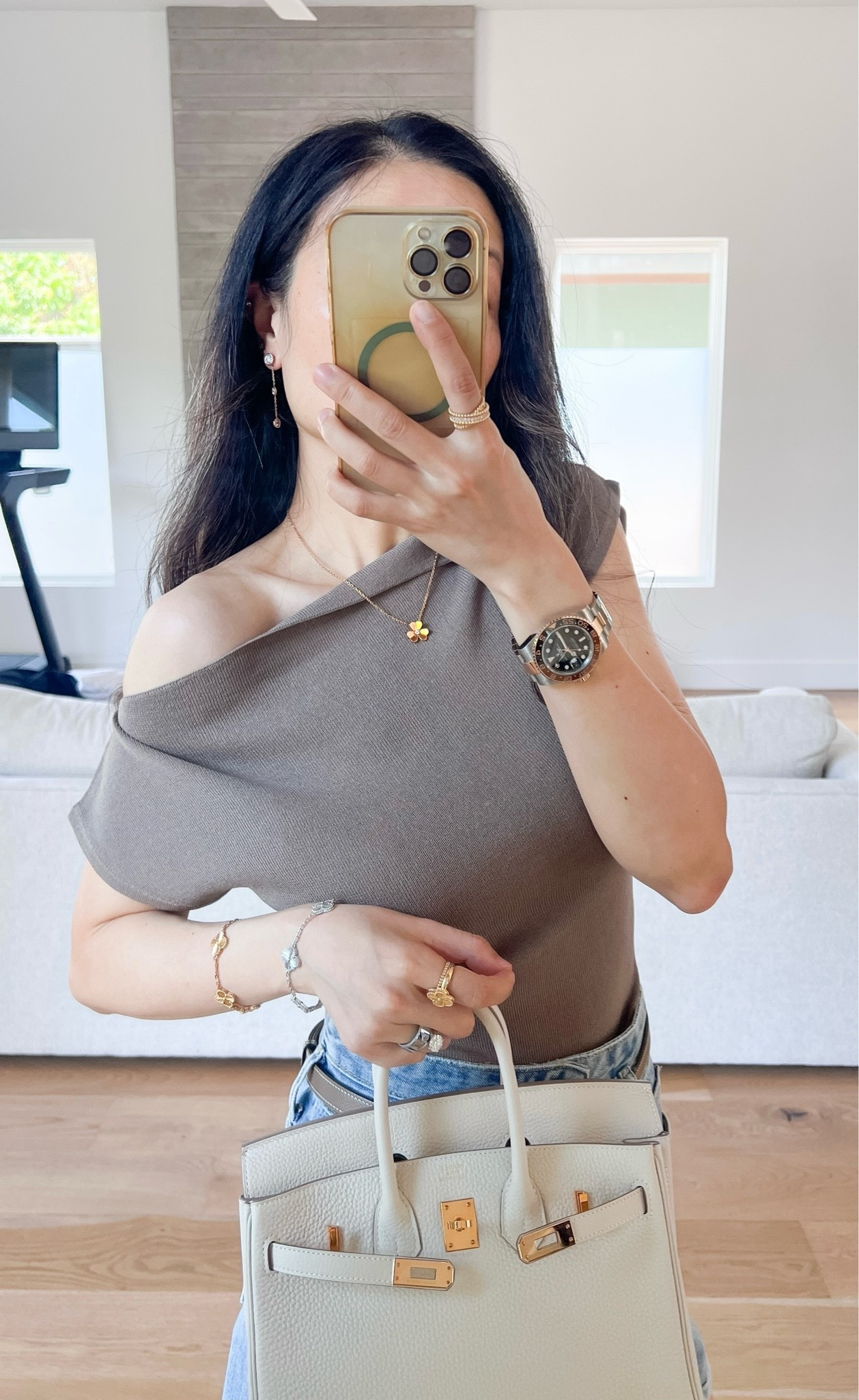 Summer outfit ideas cute outfit cute top

#LTKmomlife #LTKOver40 #LTKootd