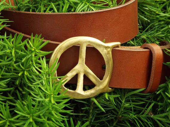 Hand Made Whiskey Color Leather Belt with Brass Peace Sign Buckle- All Sizes Made to Order | Etsy (NL)