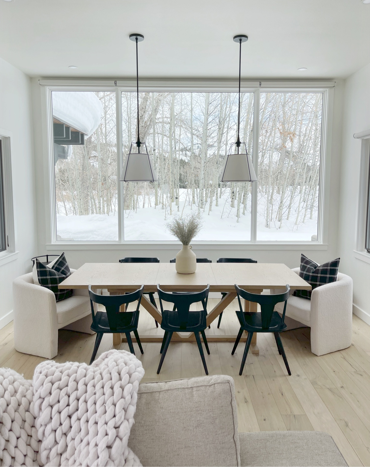 H O M E \ dining room details😍

Chairs
Target
Home decor 

#LTKhome