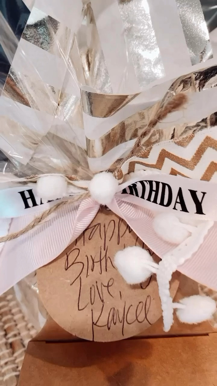 Here is a fun way how to wrap up & gift a 3 wick candle. The addition of this gift box adds a nice little touch. Add with sweet treats, a gift card or so much more. The options are endless. Happy Gifting🖤

#LTKVideo #LTKParties