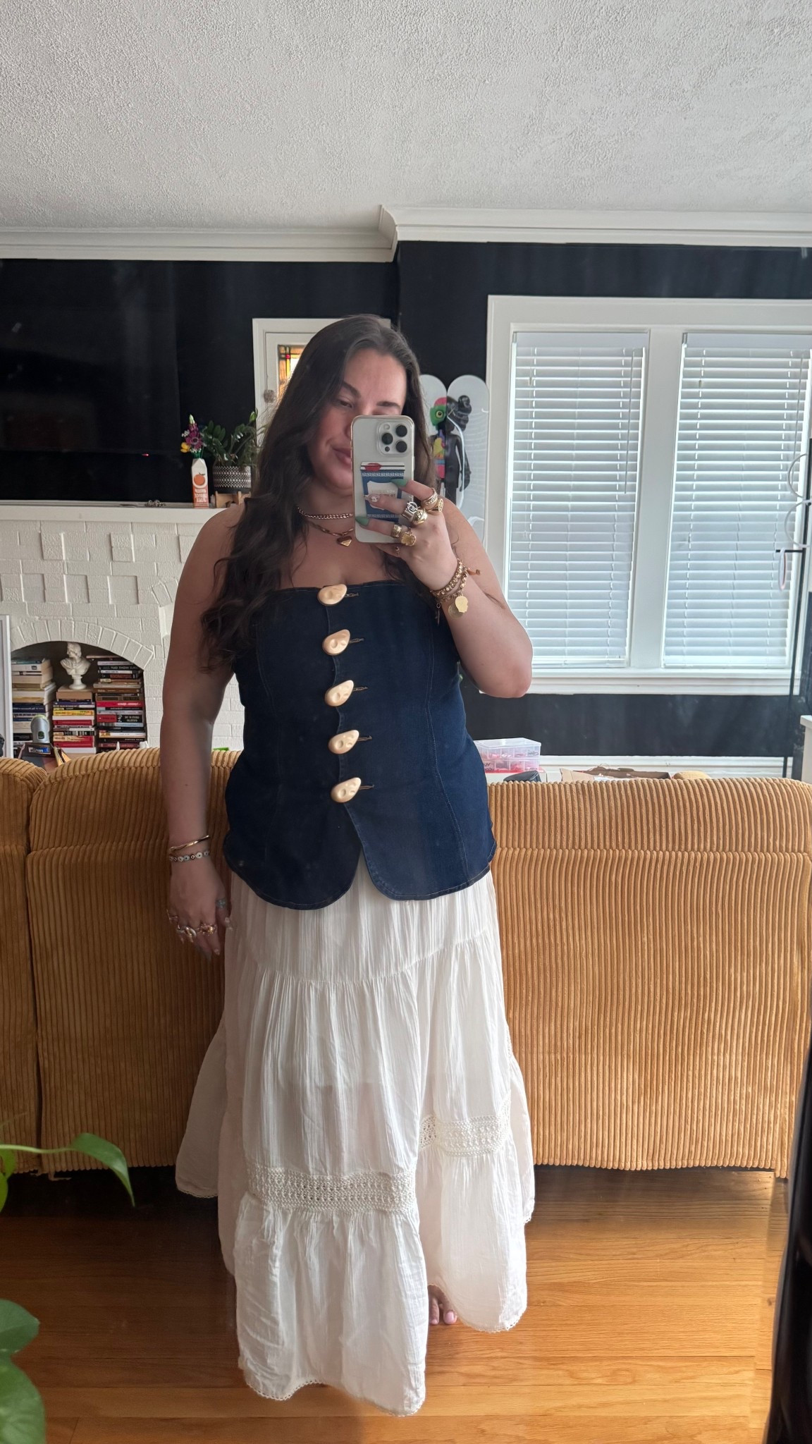 Outfit for a few content things today 💙 

Top: 1X 
Skirt: L 



#LTKPlusSize #LTKFindsUnder100