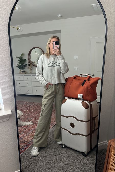 Todays travel look
Sweatshirt is old so linked similar
Cargo lounge pants on sale + wearing size xs
Comfiest sneakers 40% off


#LTKitbag #LTKFind #LTKtravel