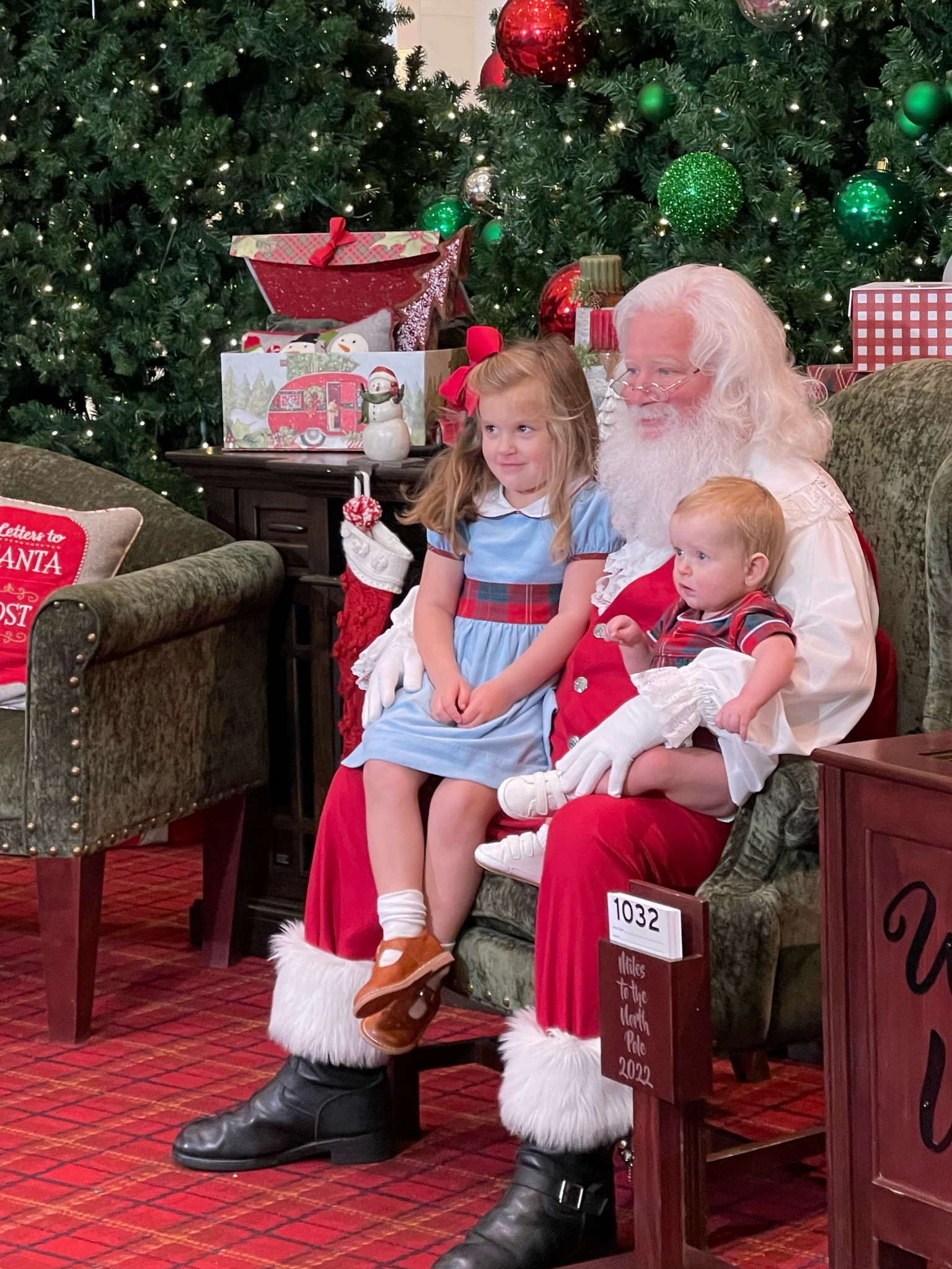 Santa outfits for siblings 

#LTKSeasonal #LTKkids #LTKHoliday