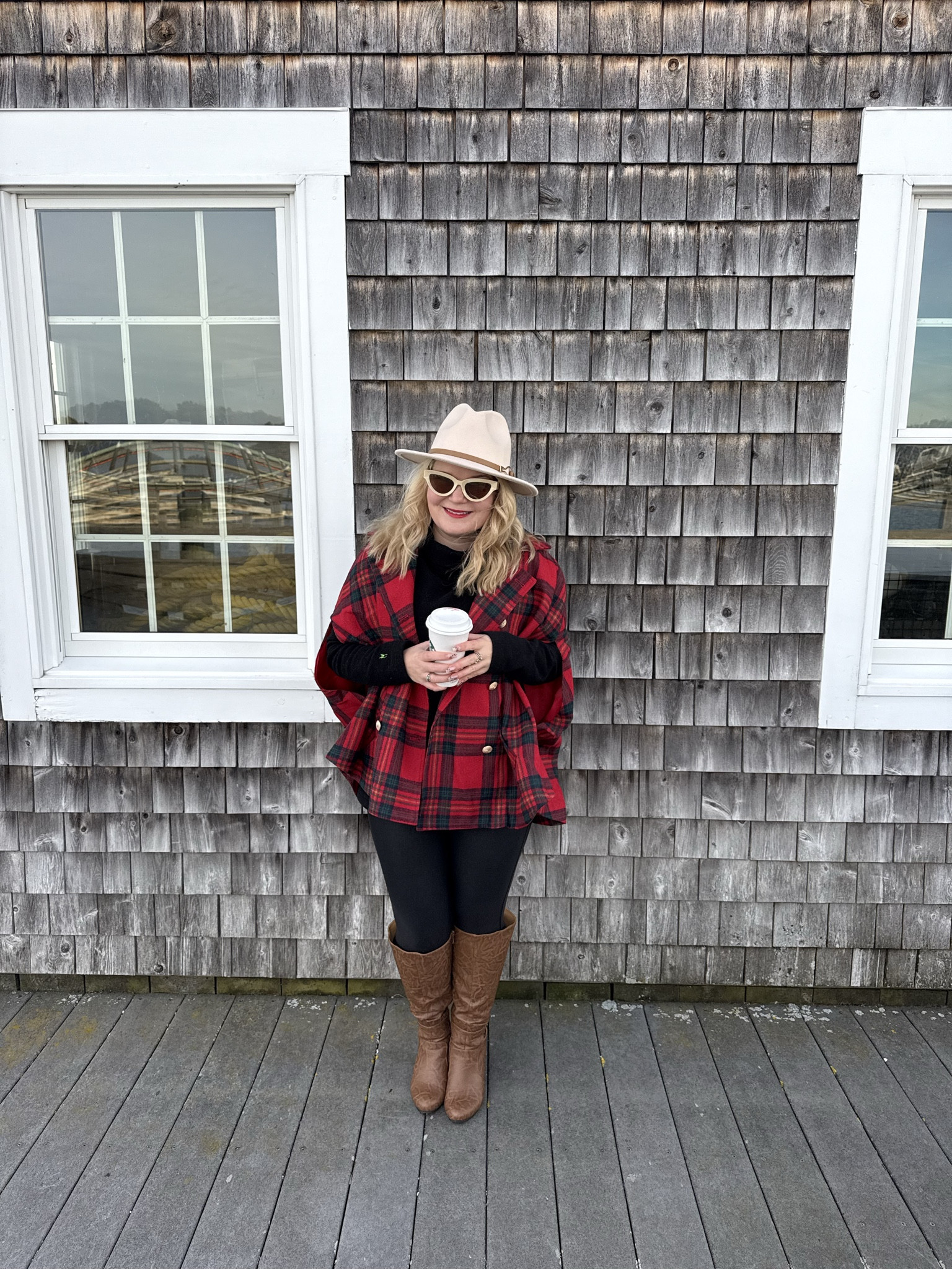 Tuesday OOTD. I love this cape from amazon and it is perfect for this time of year. 

#LTKValentine #LTKPetite #LTKWorkwear