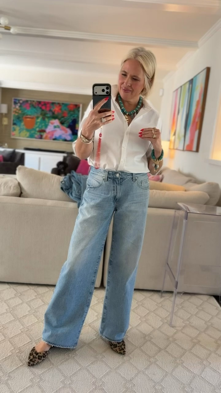 Outfit details! New denim jeans from nordstrom! Love them!

#LTKstorytime #LTKgrwm #LTKootd