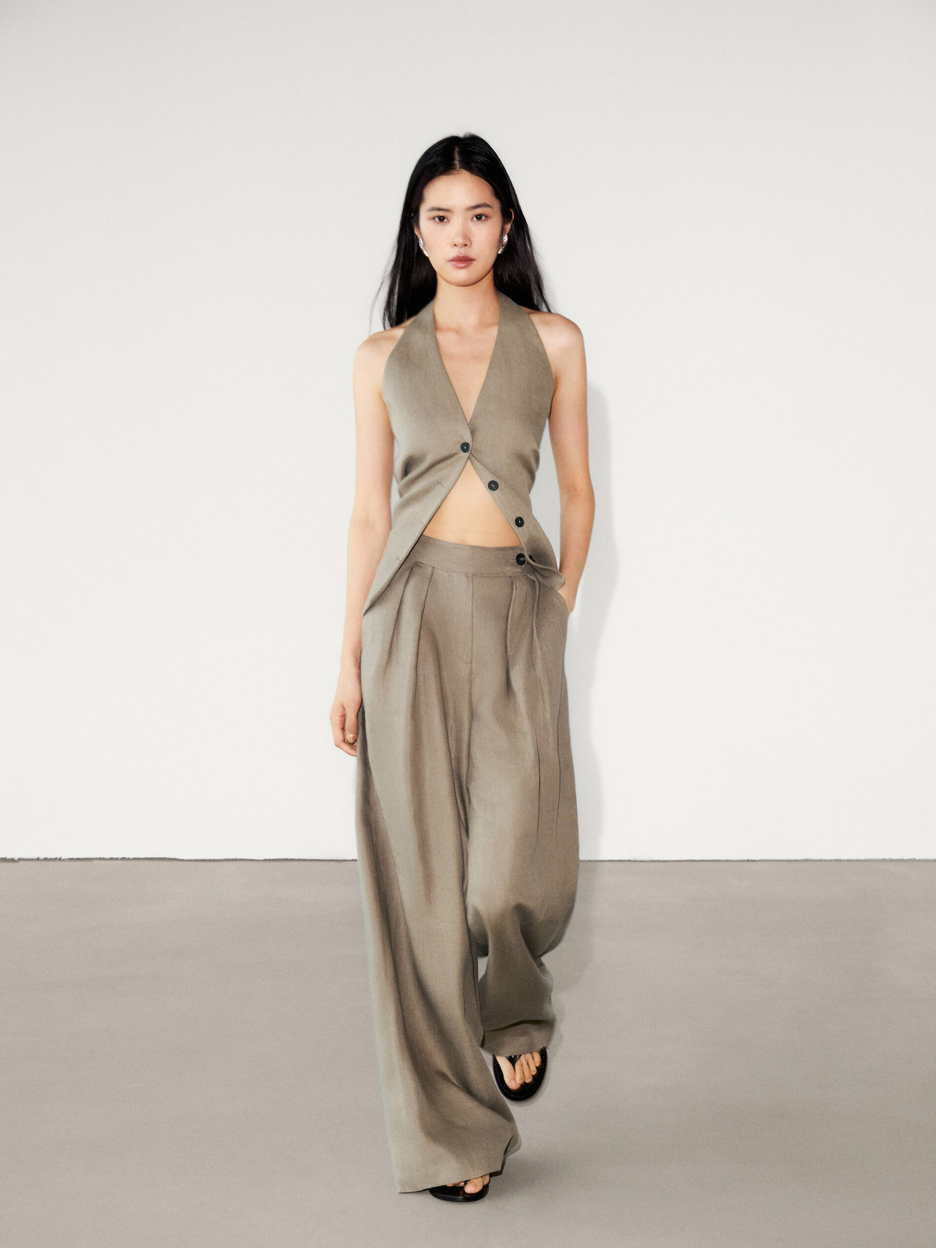 100% linen double darted trousers | Massimo Dutti US