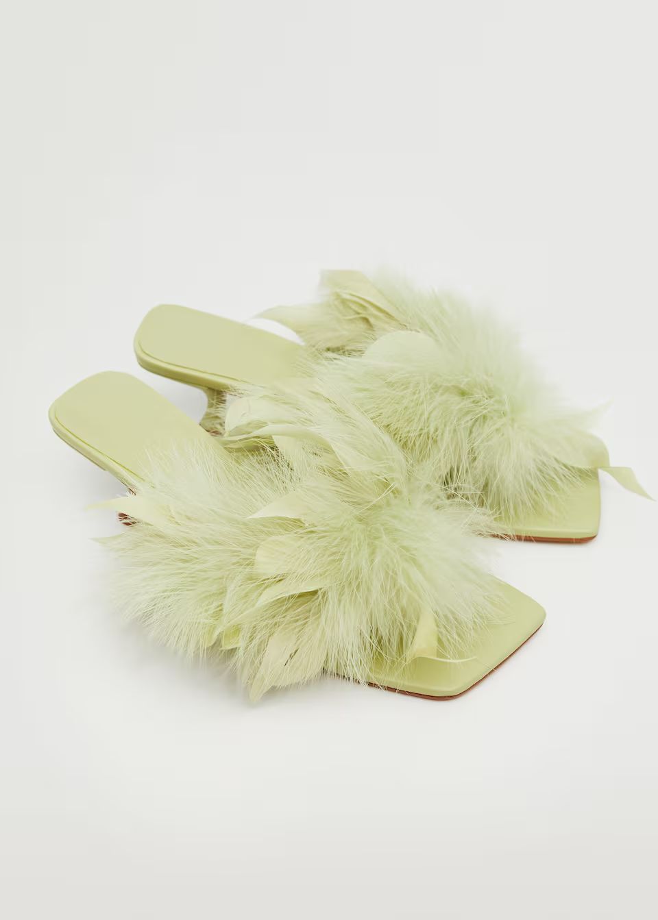 Feather leather sandals | MANGO (NL)