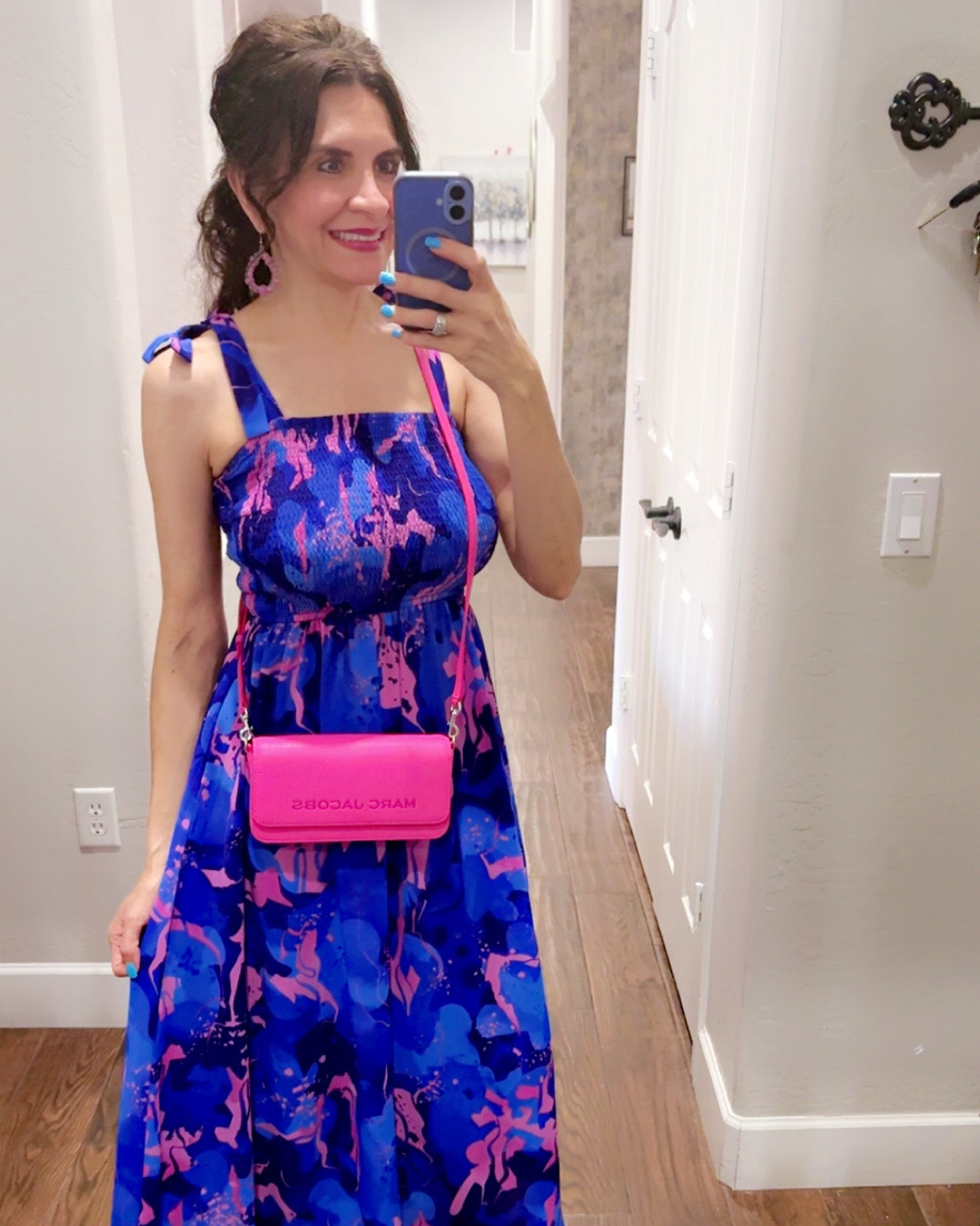 The Cutest Pink & Blue Summer Combo 💙🩷
The pockets on this dress are a bonus, and this Marc Jacobs crossbody adds the perfect pop of pink. Dress it down with sneakers for a casual day out or pair it with pink heels for a fun summer date night 😉

It’s also perfect for brunch, vacation, church, or girls night out! 

#LTKStyle #SummerDress #Over50Style #FashionOver50

#LTKOver40