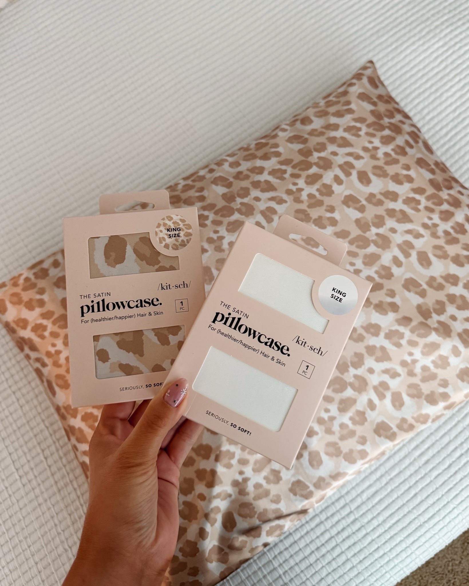 These satin pillowcases are perfect for hair and skin! 💤

satin pillowcases, softer than silk, hair and skin friendly, king size, queen size, leopard print, ivory, smooth and cooling, Courtney Hamilton

#LTKBeauty #LTKFindsUnder50