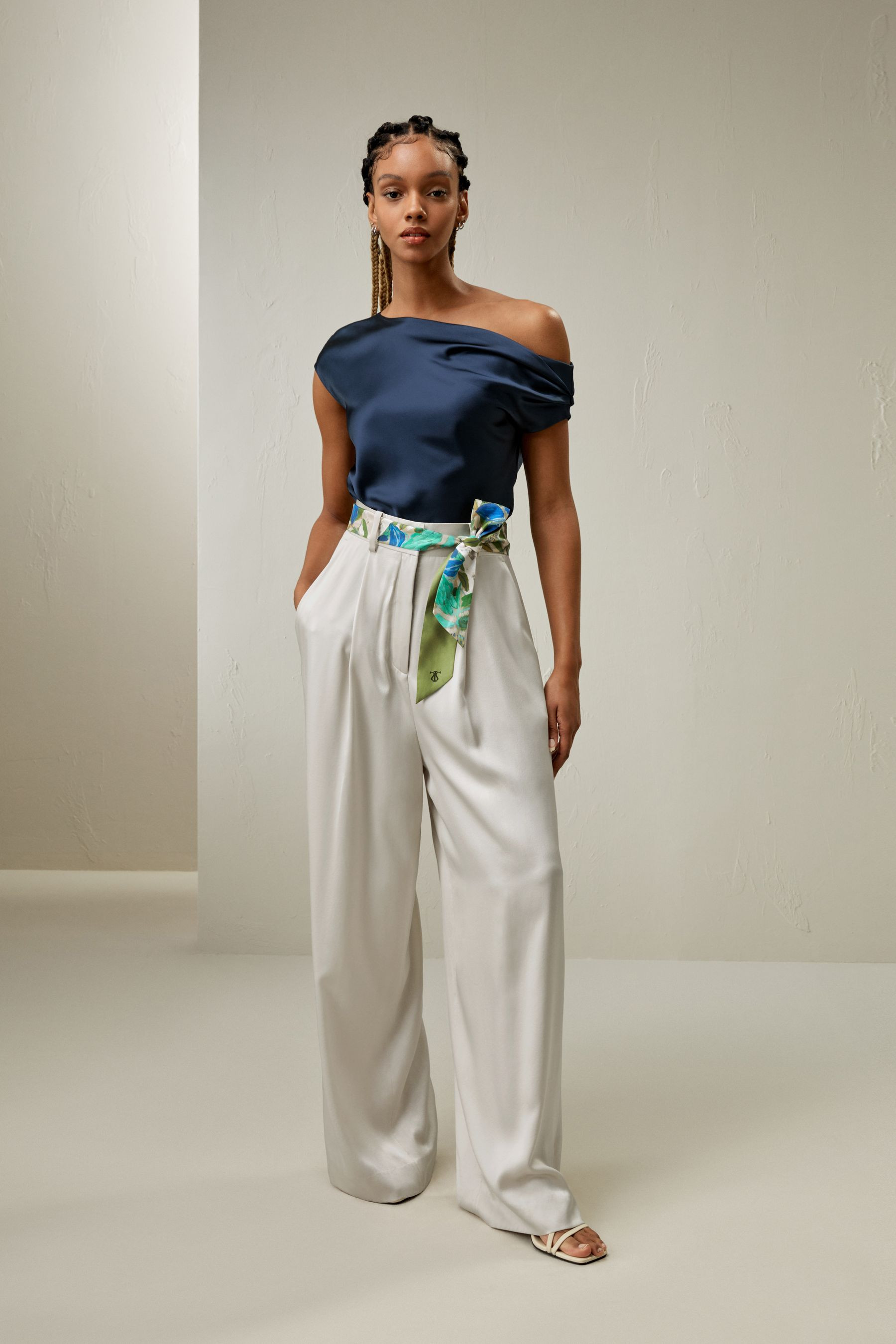 Boat Neck Silk Top Navy Blue N2 | LILYSILK