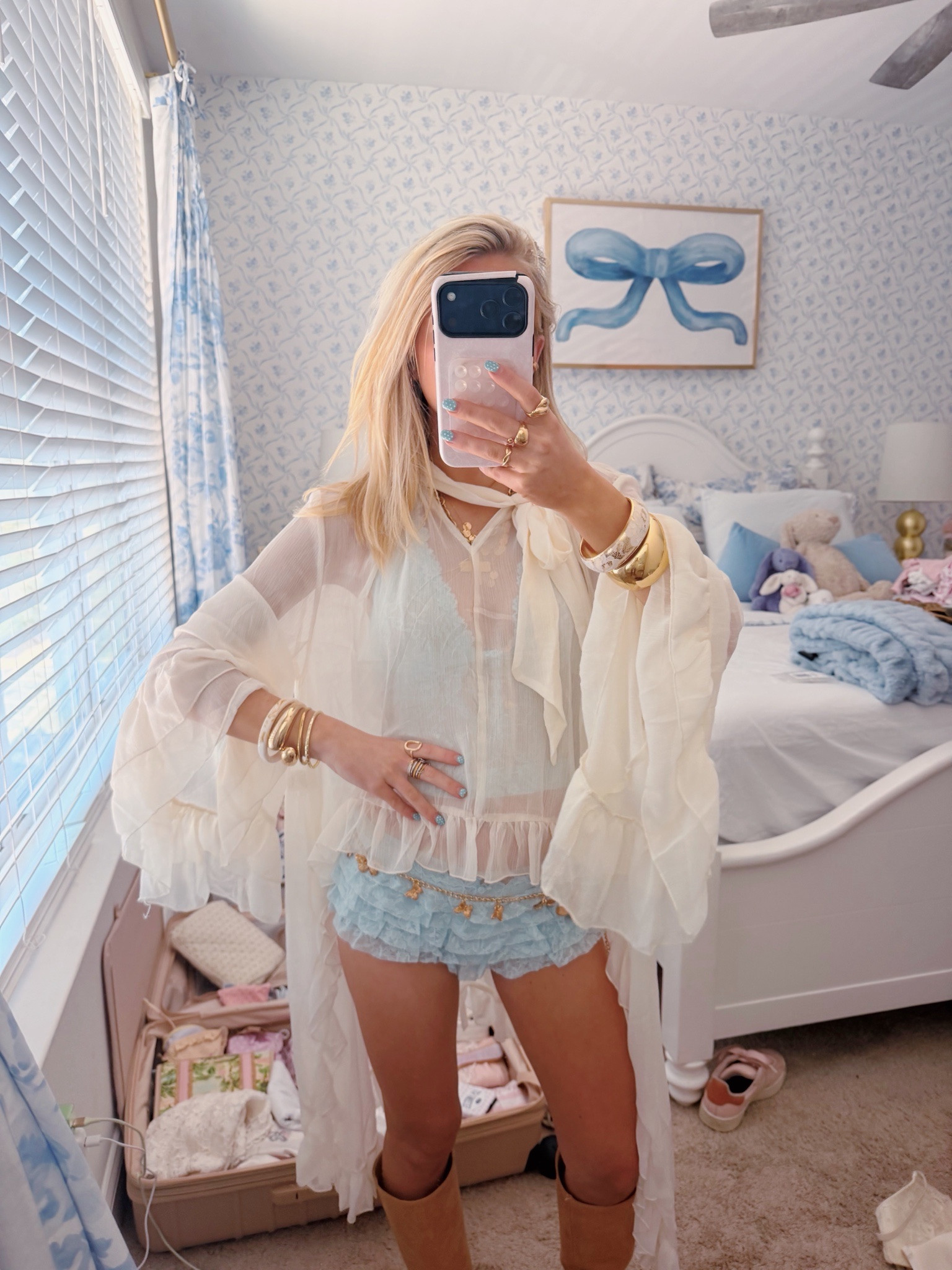 my festival fit 🩵