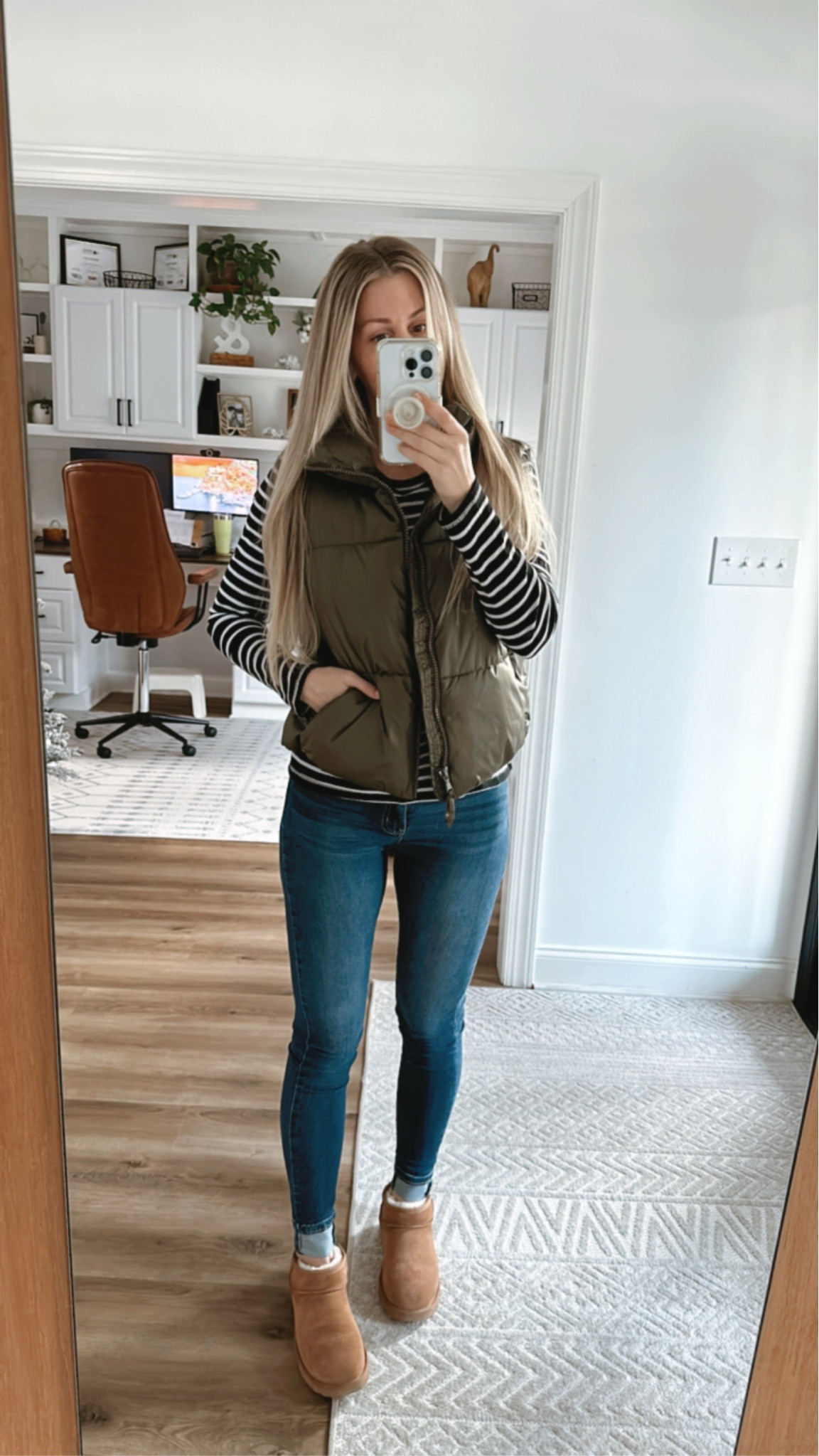 Todays ootd with Old Navy 

#LTKHoliday #LTKsalealert