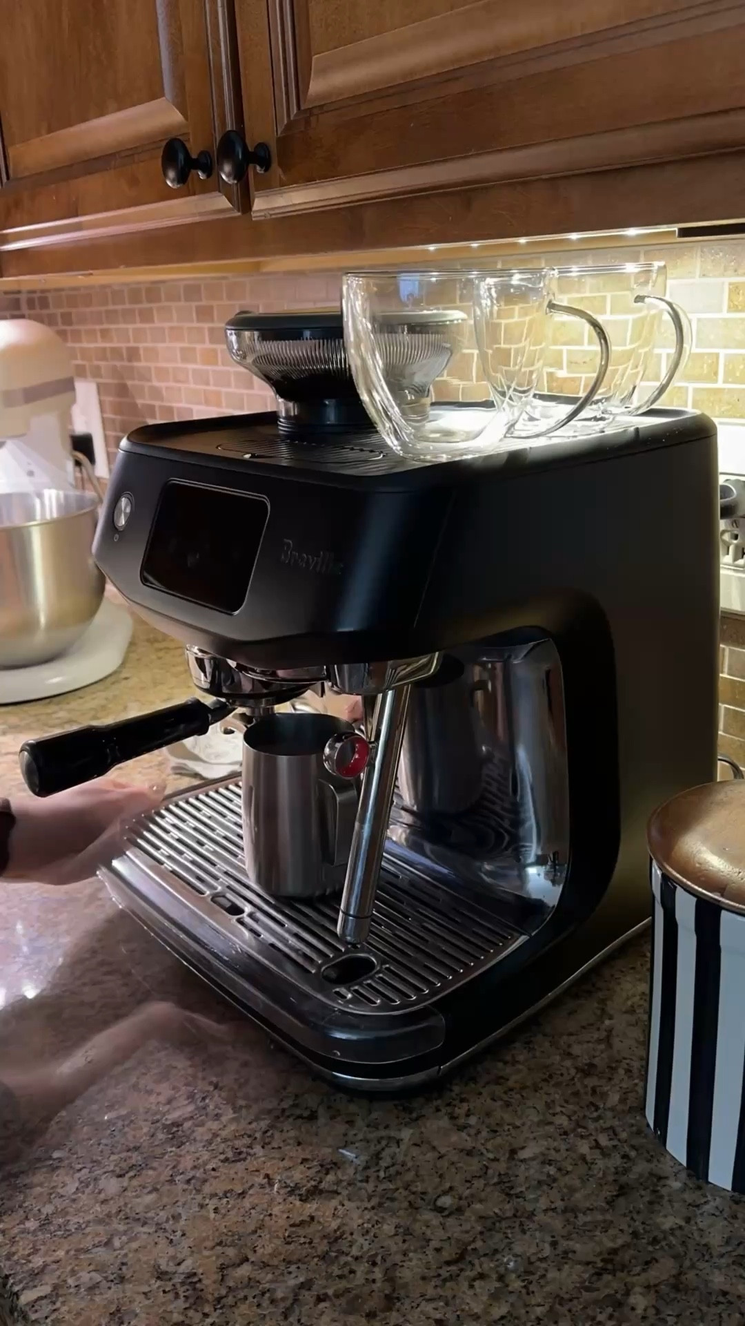 Espresso coffee maker that is my favorite purchase of 2025 

#LTKmorningroutine #LTKHome