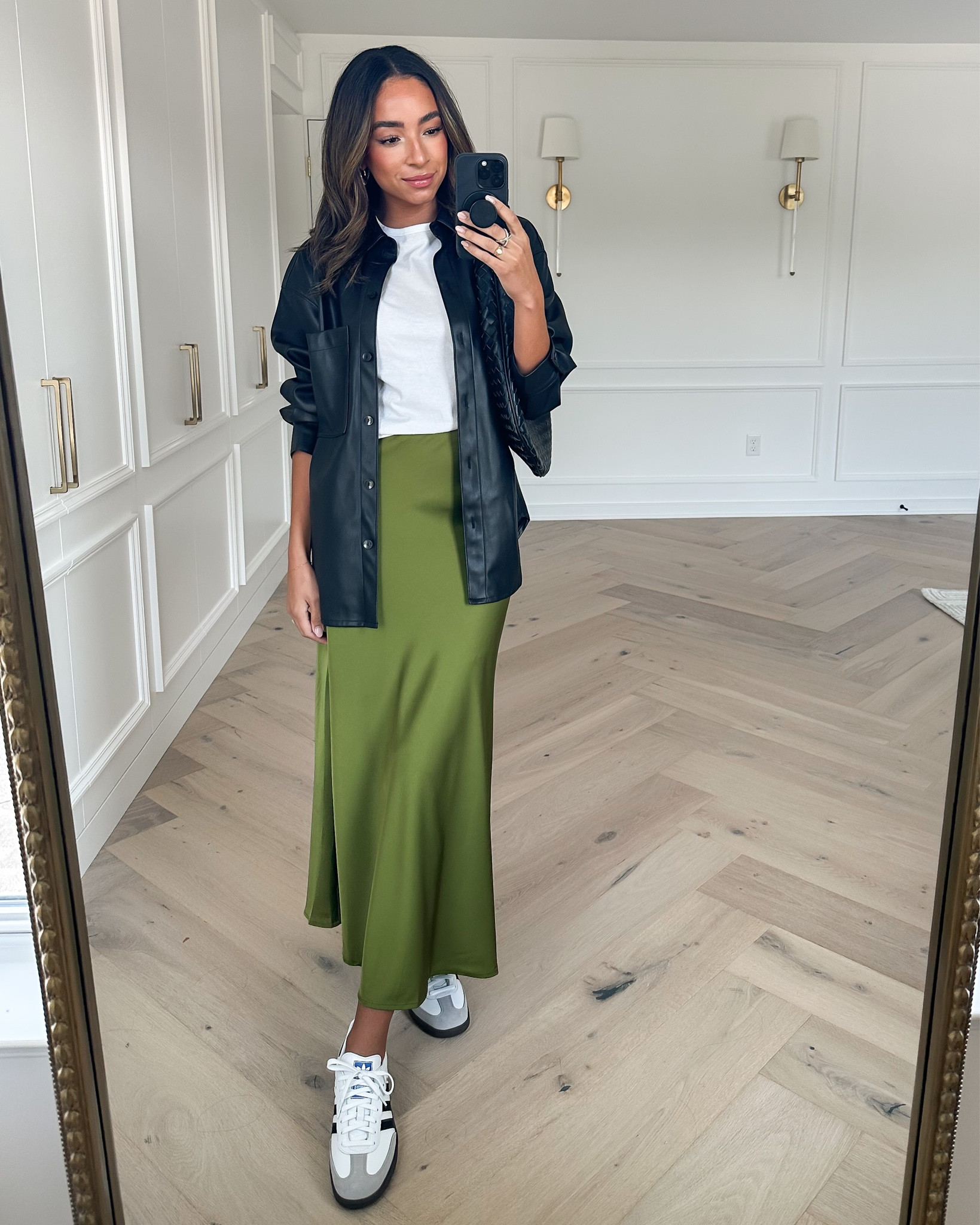 Code NENA25 to save on petal and pup! Size small in satin midi skirt - so comfy! Size small in white tee and small in leather shirt 




Fall outfit
Fall casual outfit
Midi skirt outfit 

#LTKstyletip #LTKfindsunder50 #LTKfindsunder100