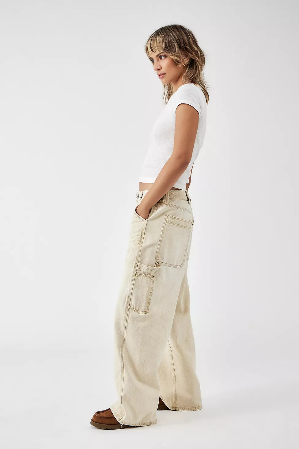BDG Jaya Sand Carpenter Jeans | Urban Outfitters (EU)