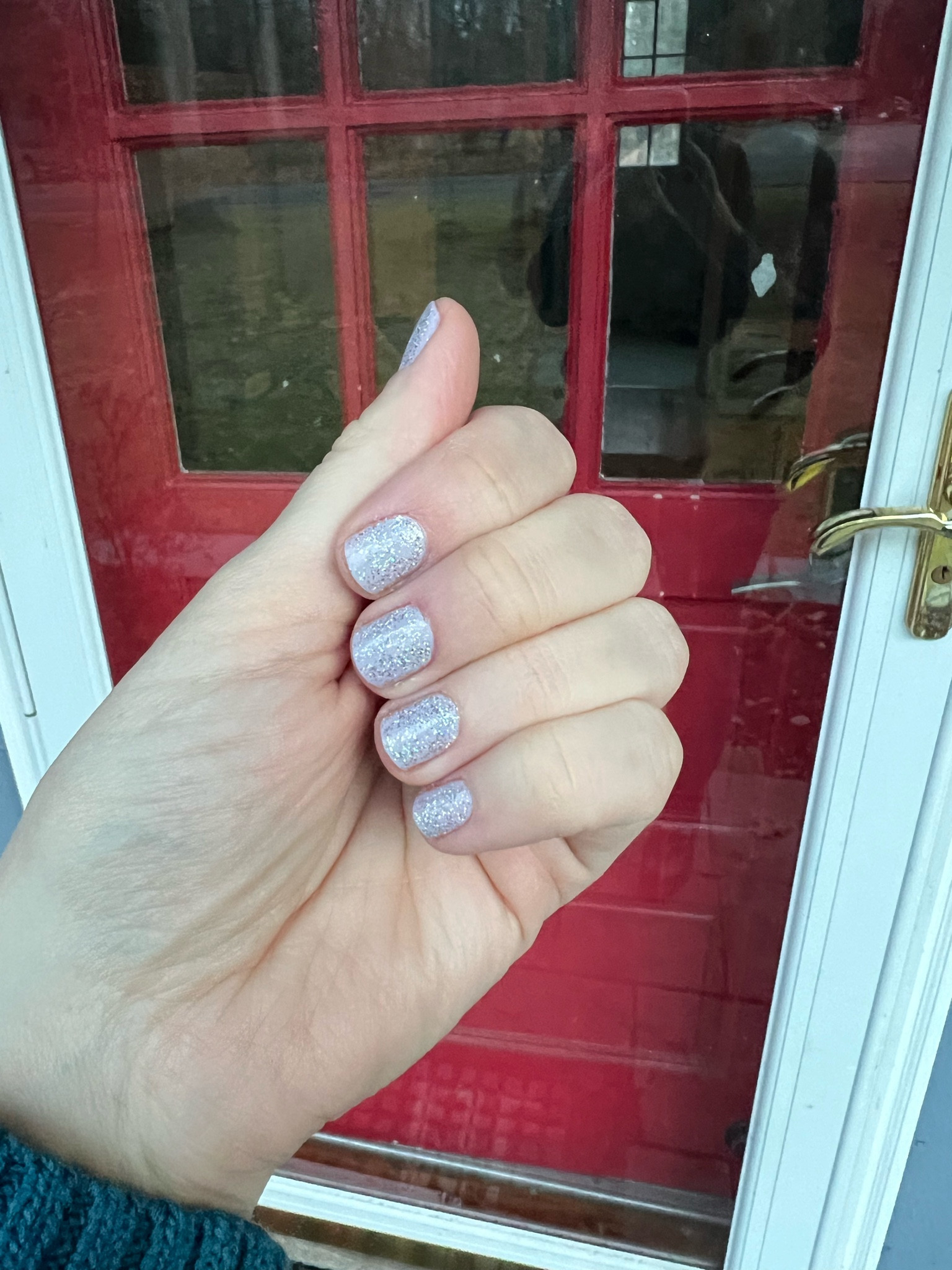 New year nails chosen by my 6 year old. A purple gray shade that’s older (linked a similar O+J shade) plus a light coat of silver glitter.

#LTKBeauty #LTKSeasonal #LTKStyleTip