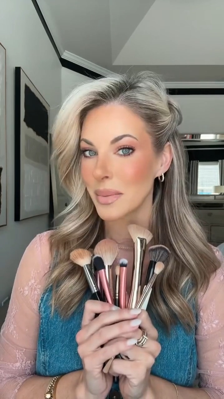 The brushes I use and how!  The gangs all here: 
@makeupbymario
@patrickta
@charlottetilbury
@realtechnique
@maccosmetics
@morphe

#LTKWatchNow #LTKStyleTip



#LTKOver40 #LTKU #LTKBeauty