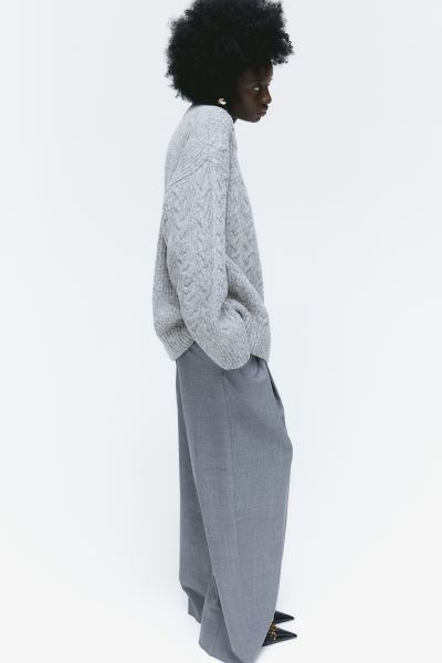 Oversized Cable-knit Sweater - Gray - Ladies | H&M US | H&M (US + CA)