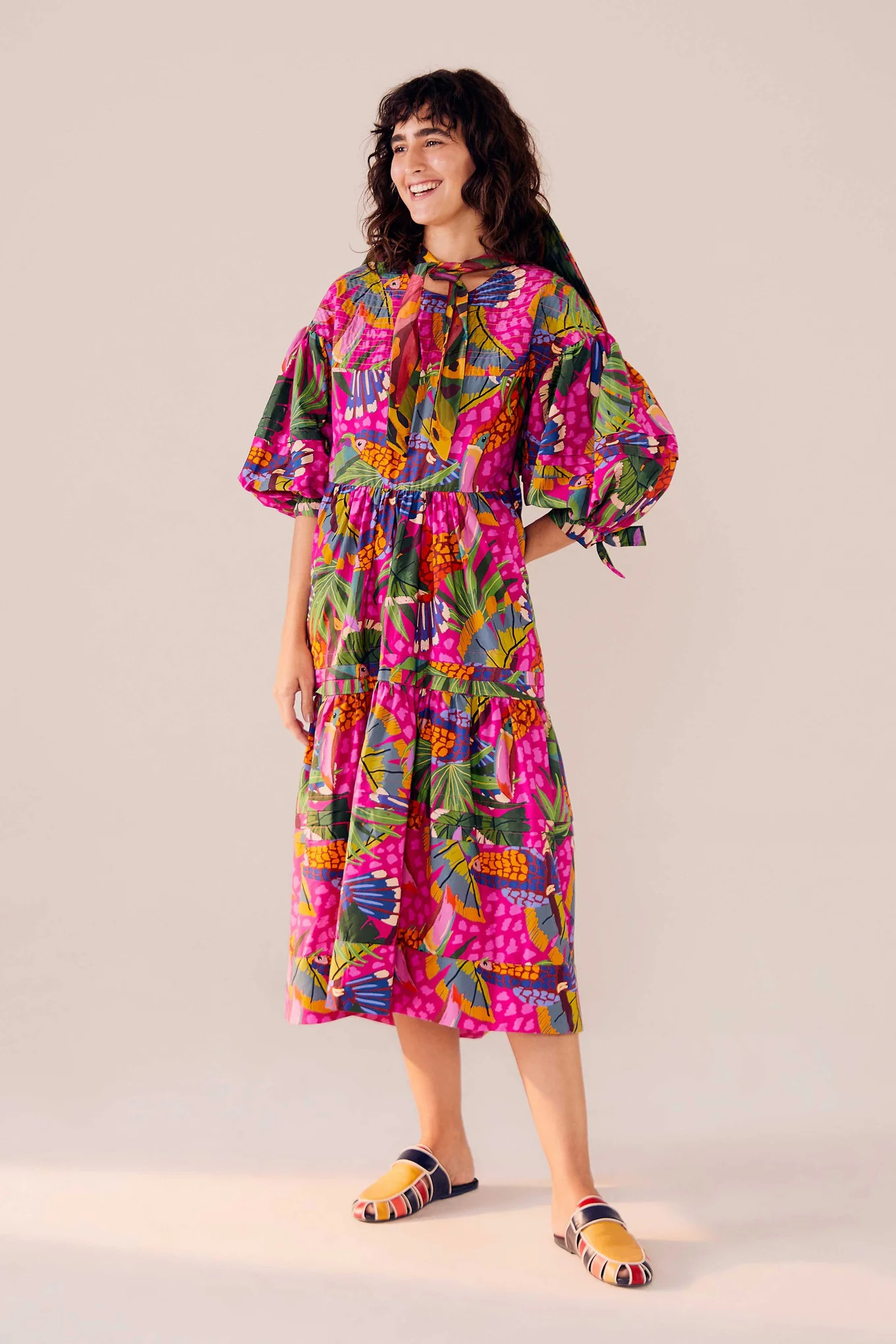 PINK PAINTED TOUCANS MIDI DRESS | FarmRio (US)