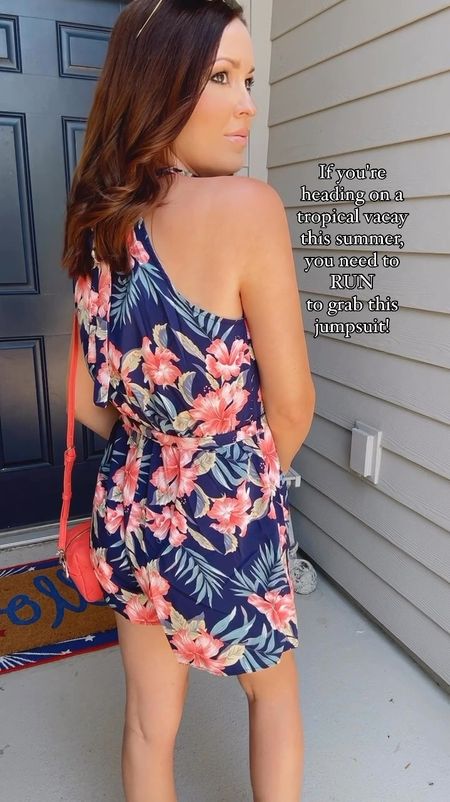 If you’re heading on a tropical vacation you need to RUN grab this jumpsuit!

I’m in a medium. 

5’5” and it does run short so be aware if you are on the taller side!

More colors available 🌺

#LTKSeasonal #LTKStyleTip #LTKFindsUnder50