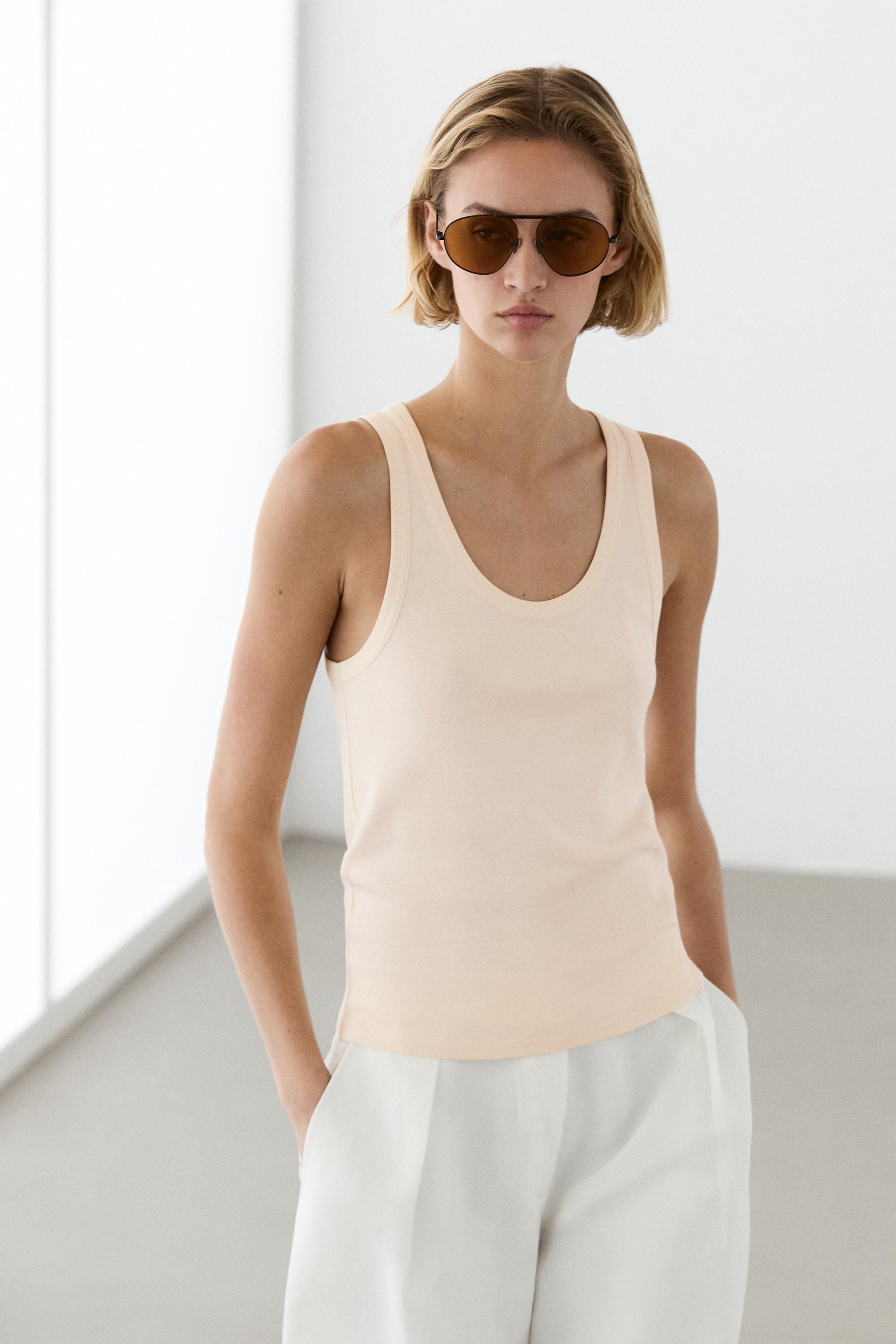 Sleeveless 100% cotton T-shirt | Massimo Dutti US