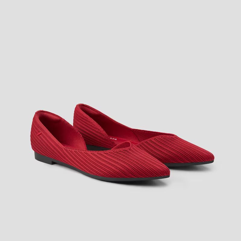 Pointed-Toe Flats (Melia) | VIVAIA