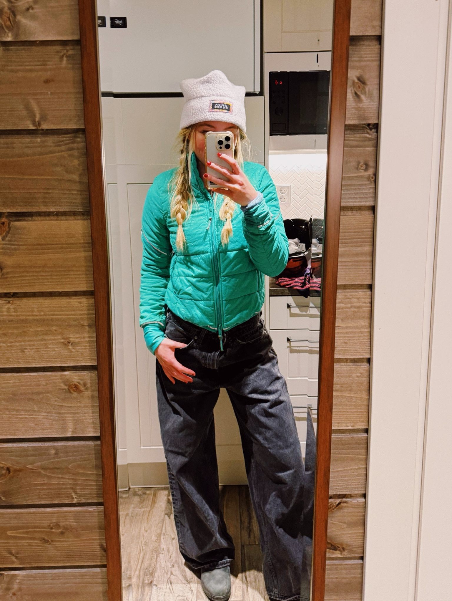 Après ski in Finland ❄️

#LTKActive #LTKFitness #LTKSeasonal