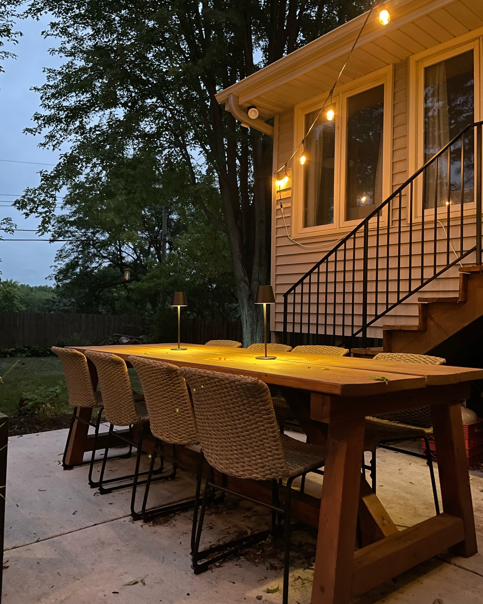 Nights are getting longer and you’re gonna want some extra ambience on your patio! Here’s a few options for outdoor lighting for fall dinners al fresco ✨

Outdoor table lights, outdoor lighting, table lamp, outdoor table lamp, string lights

#LTKparties #LTKSeasonal #LTKhome