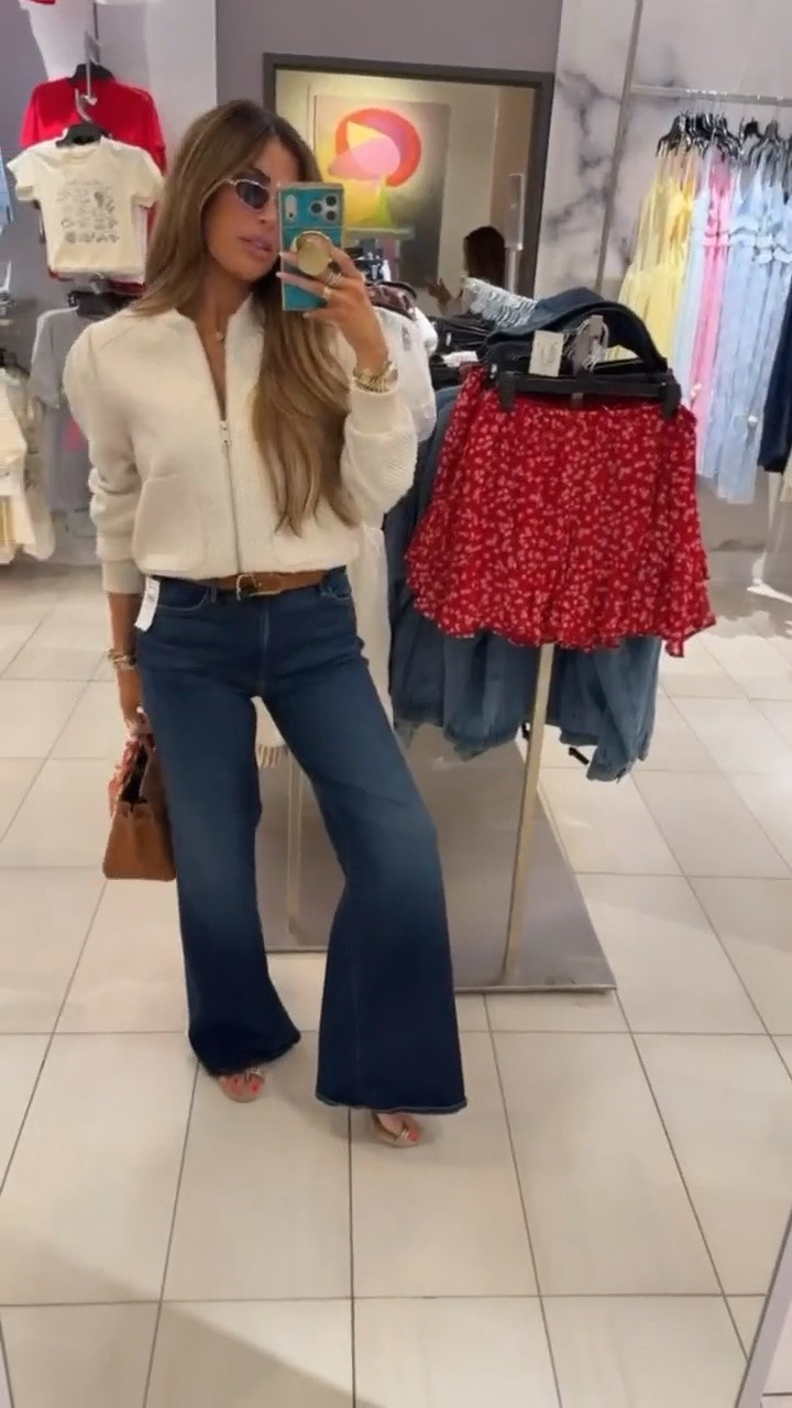 Sale Alert! Up to 40% off! Wearing a small in the jacket and 27 in the Mother jeans!!

 Nordstrom fashion, Nordstrom finds, Fall outfits women, Pre-fall outfits, Business casual workwear, Teacher outfits, Gemma Beauty, Emily Gemma

#LTKWorkwear #LTKSeasonal #LTKdayinmylife
