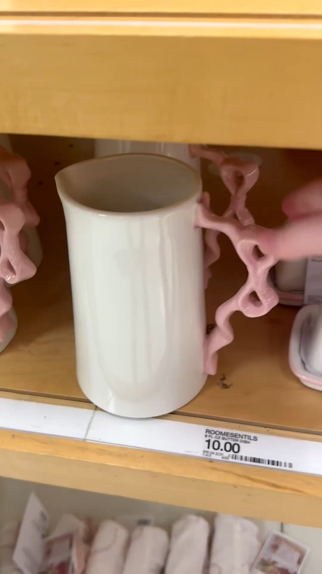 We also snagged the pitcher! So perfect for pouring milk for breakfast or a cute vase!

#LTKHome #LTKmomlife
