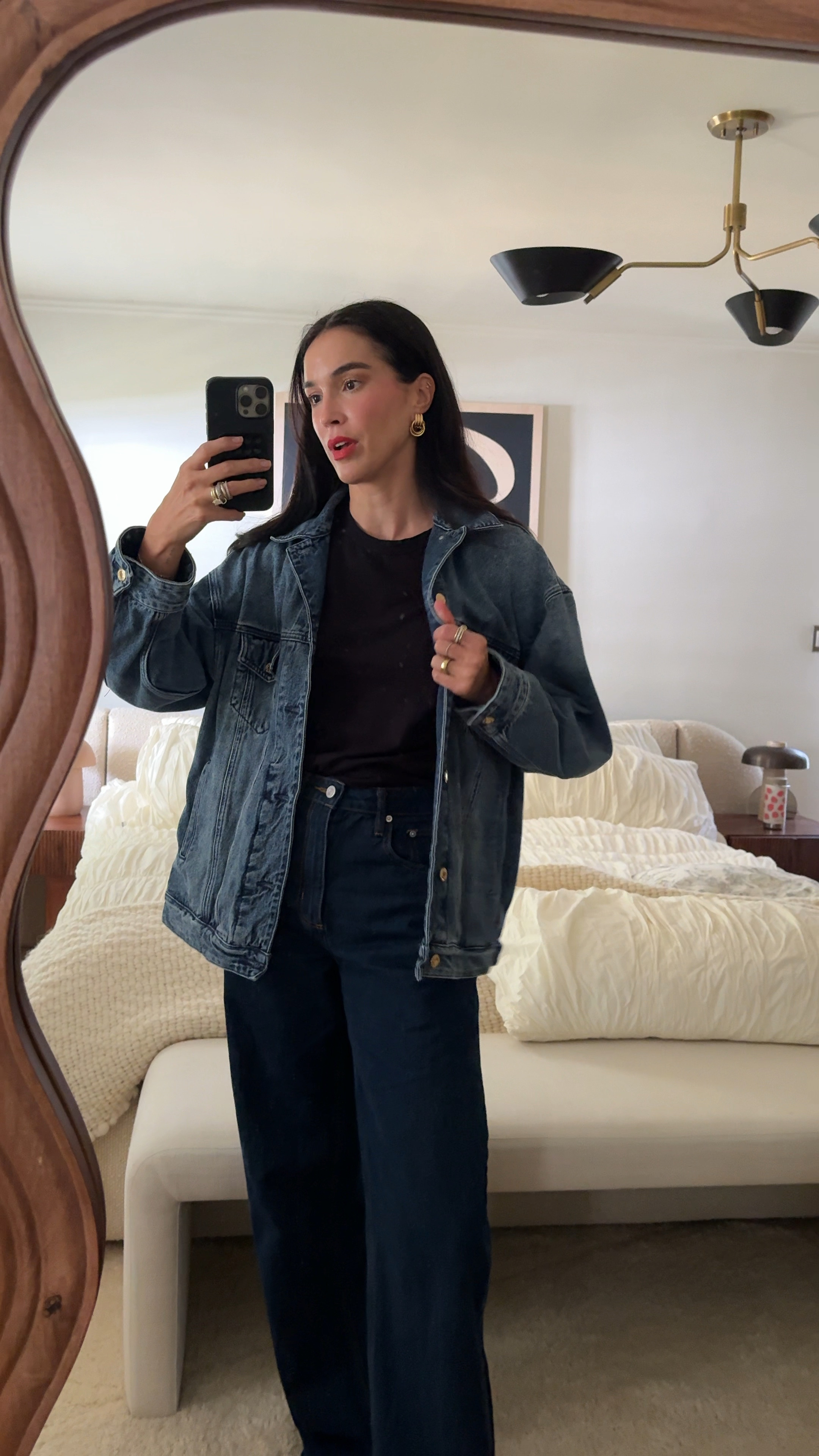 love this oversized super soft denim jacket 

#LTKSeasonal #LTKBeauty #LTKVideo