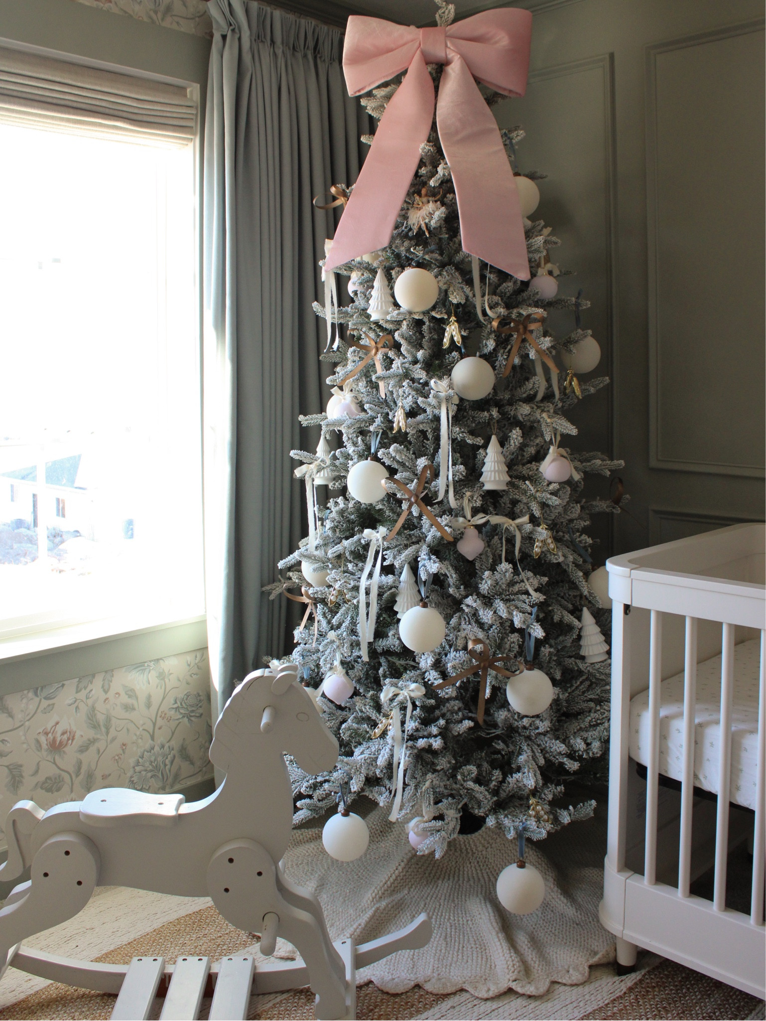 Baby girl Christmas tree! 

#LTKHome #LTKHoliday