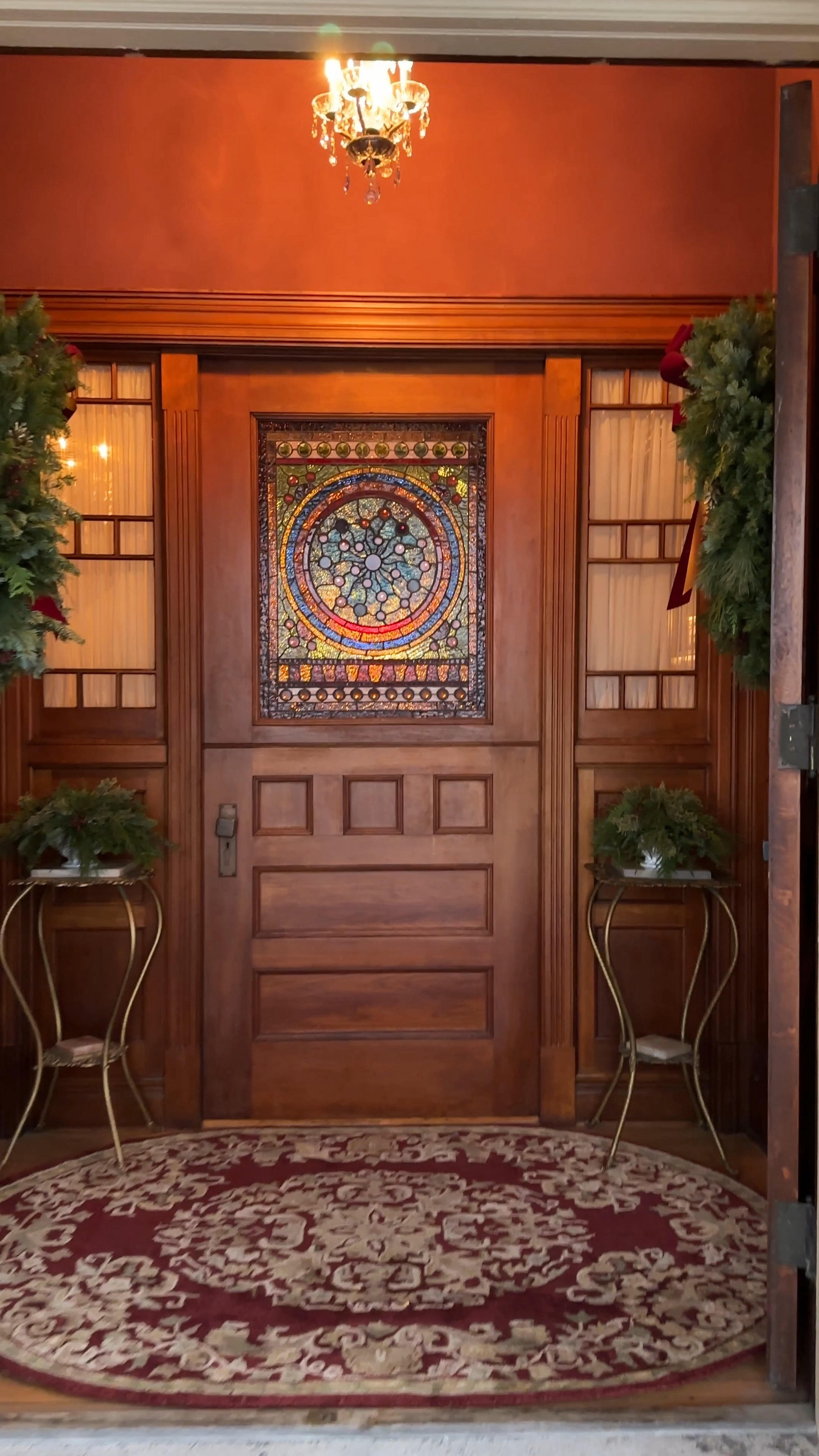 The coziest entrance vestibule. 

#LTKhome