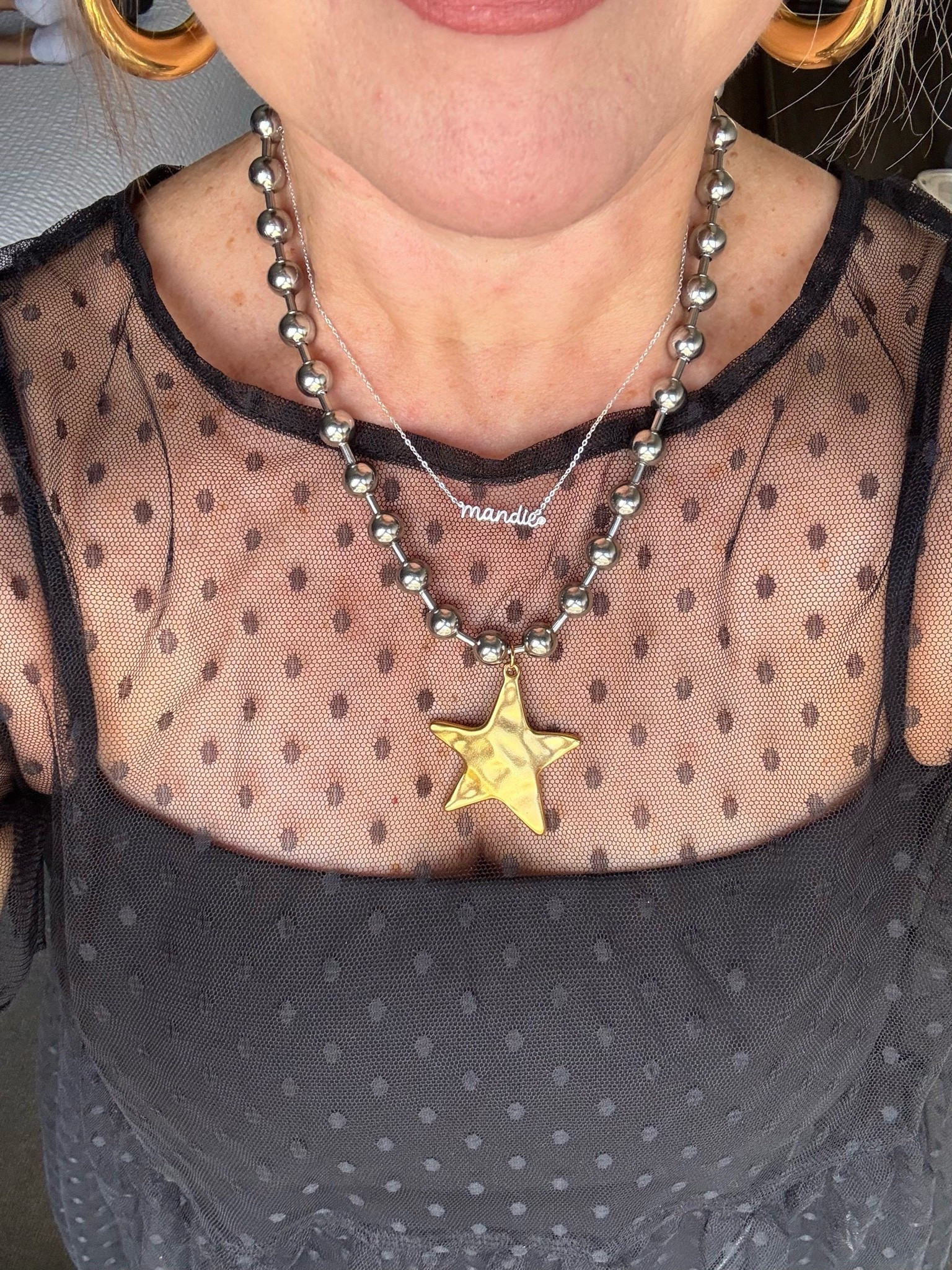 I recently was gifted this adorable name necklace from @Silpada and it’s so dainty and cute! It also comes in gold.
#sponsored