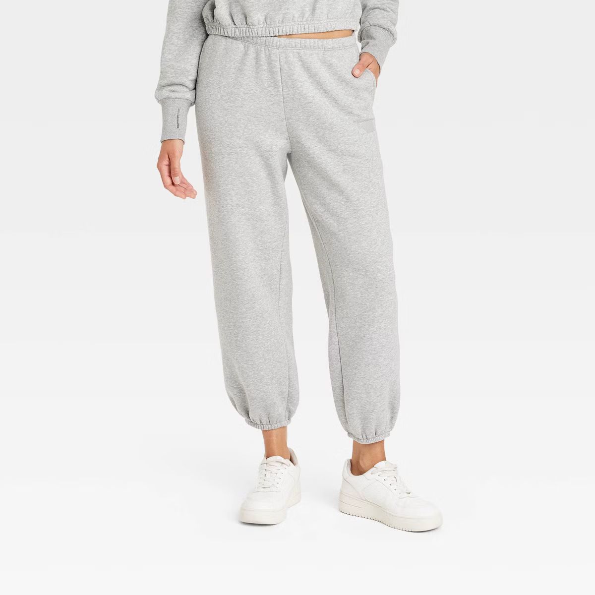 Women's Fleece Mid-Rise Cinched Jogger Sweatpant - JoyLab™ | Target