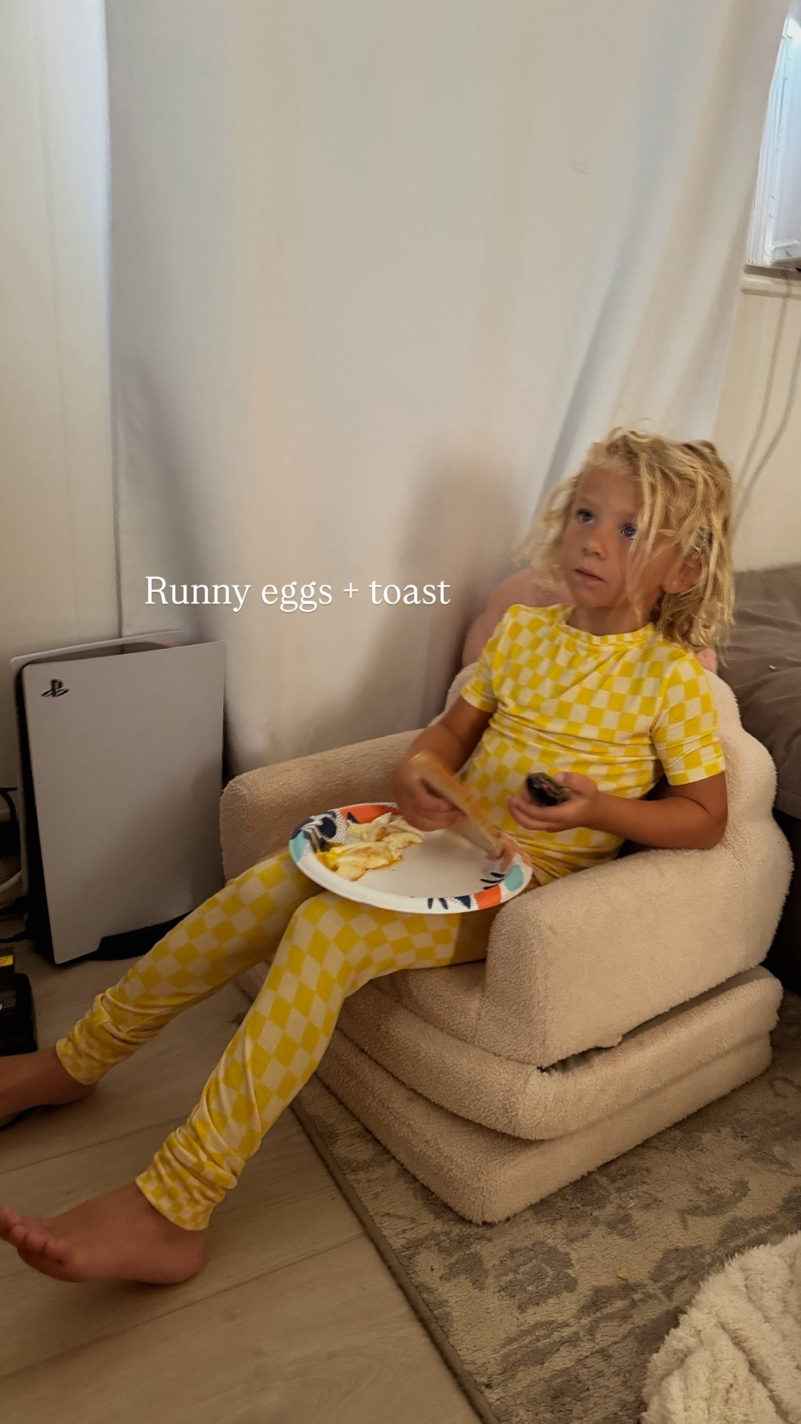 Runny eggs + toast