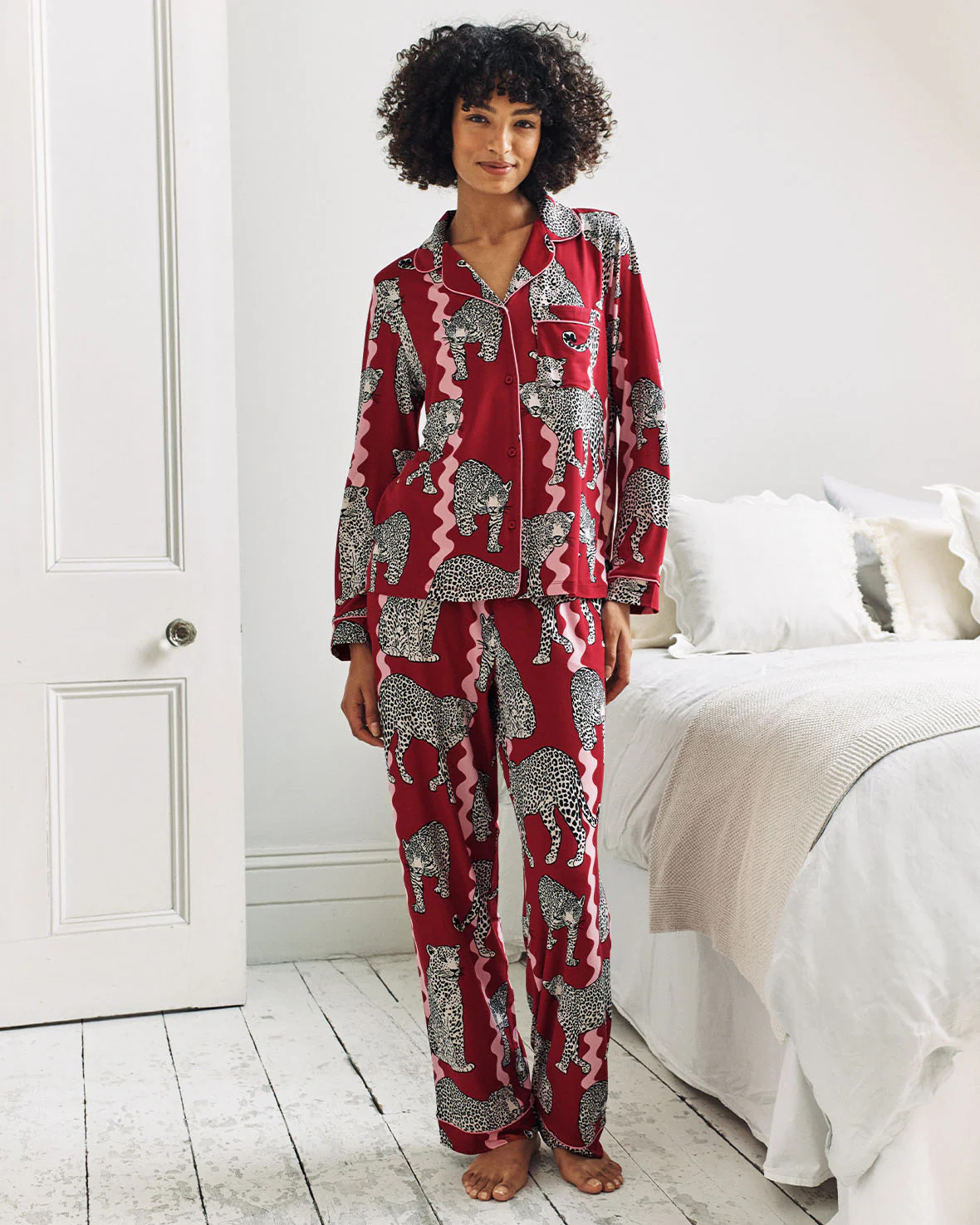 Snow Leopard Wavy Stripe Print Long Pyjama Set | Chelsea Peers NYC