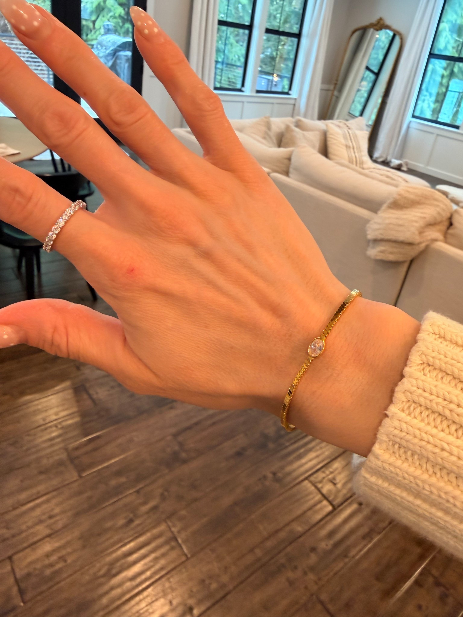 How pretty are these pieces from @baubblebar
They’re currently having a 25% off sale and 20% off custom pieces! Perfect timing for mother’s day! 

#LTKselfcare #LTKSpringSale #LTKSaleAlert