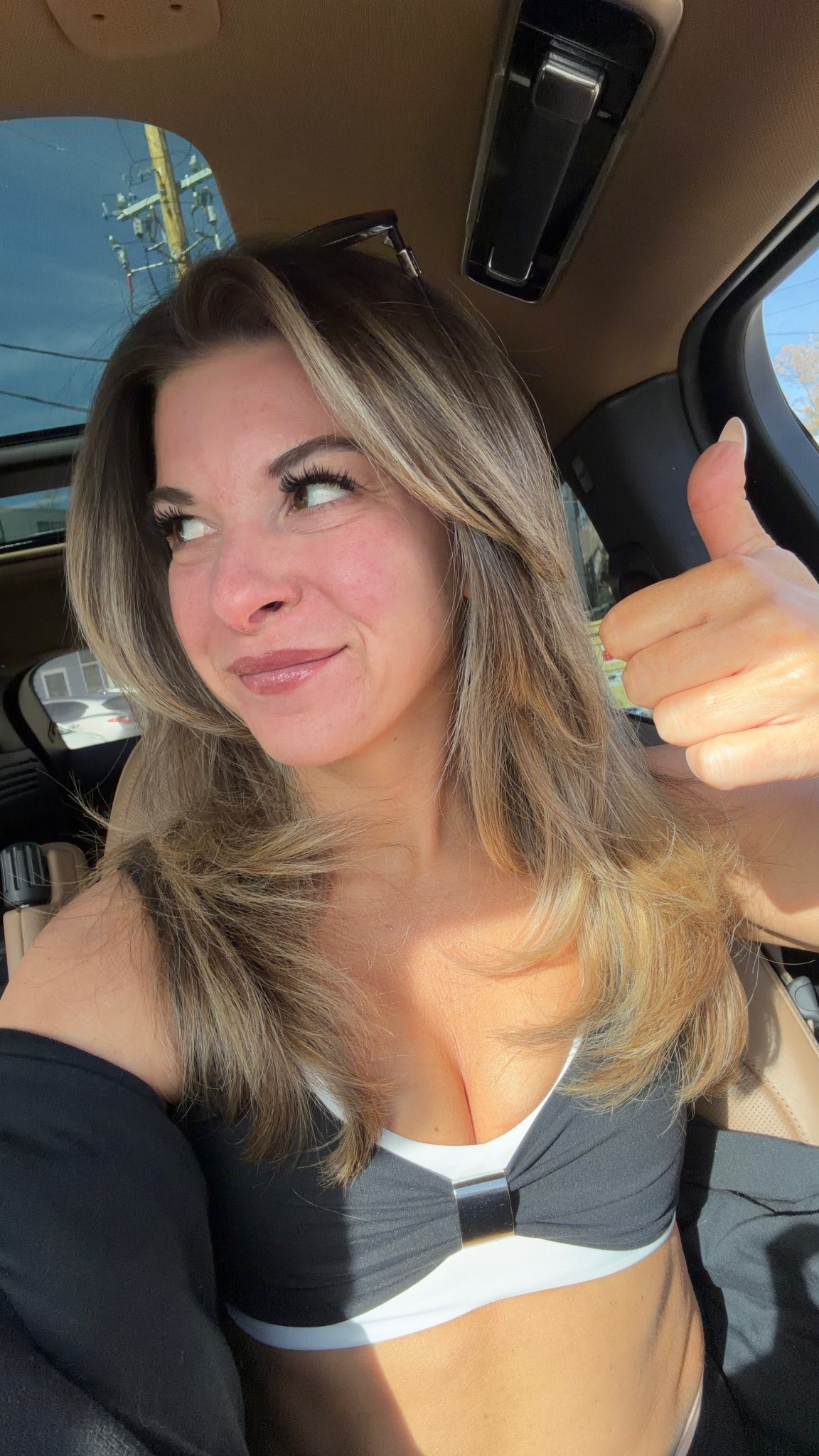 Abercrombie workout fitness set black and white sports bra with leggings. 

Factor code: 50emerson

size down to xs in both

Fitness
Gym
Workout
Hiking
Running
Activewear


#LTKootd #LTKfitnessgoals #LTKActive