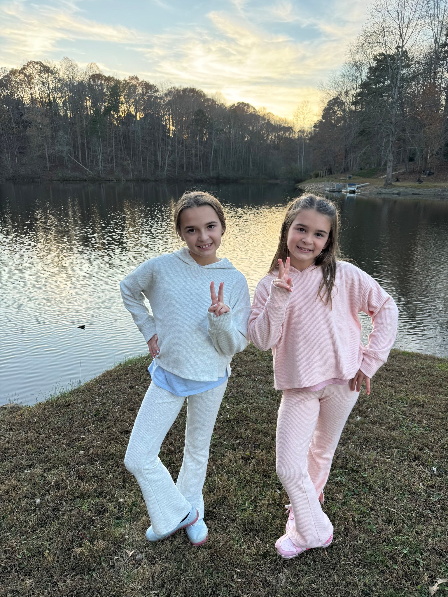 Comfy lounge sets


#traveloutfit #tween #airportoutfit #matchingfamily #sweatset #oldnavy 

#LTKHoliday #LTKGiftGuide #LTKCyberWeek