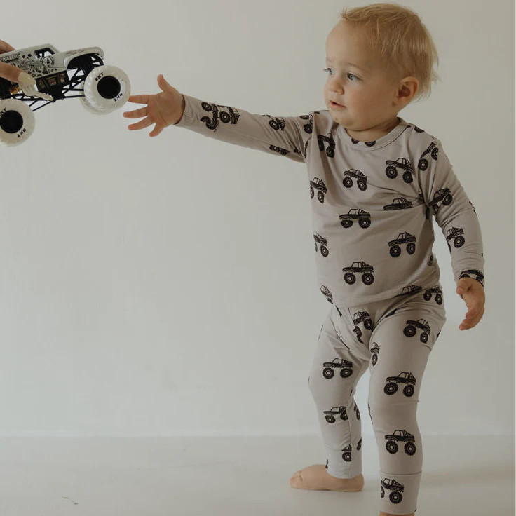 Child Sleepy Time Set | Monster Truck | Young and Rad